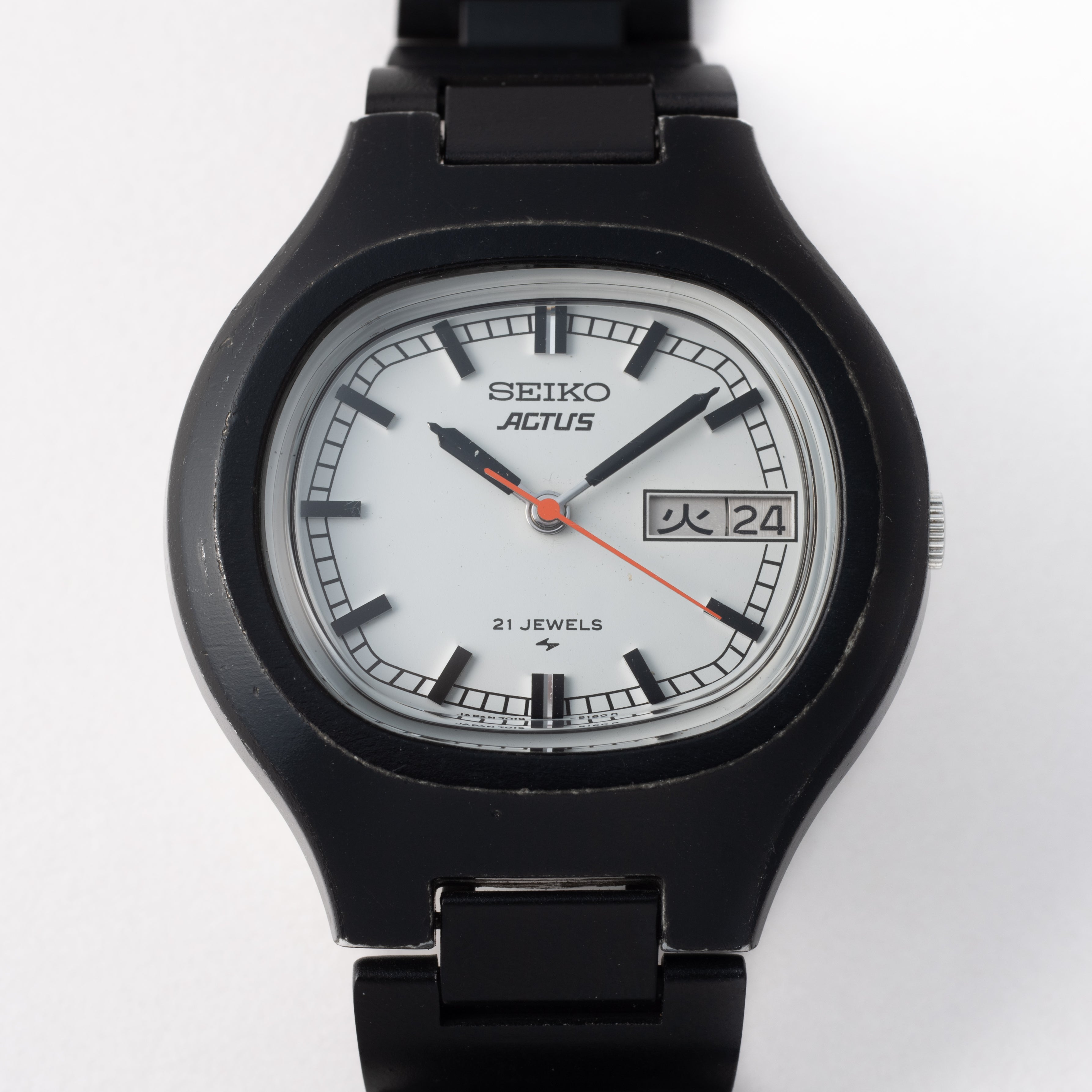 セイコー アクタス ブラックケース 1977年製 Ref.7019-5130 自動巻 ブレス付き