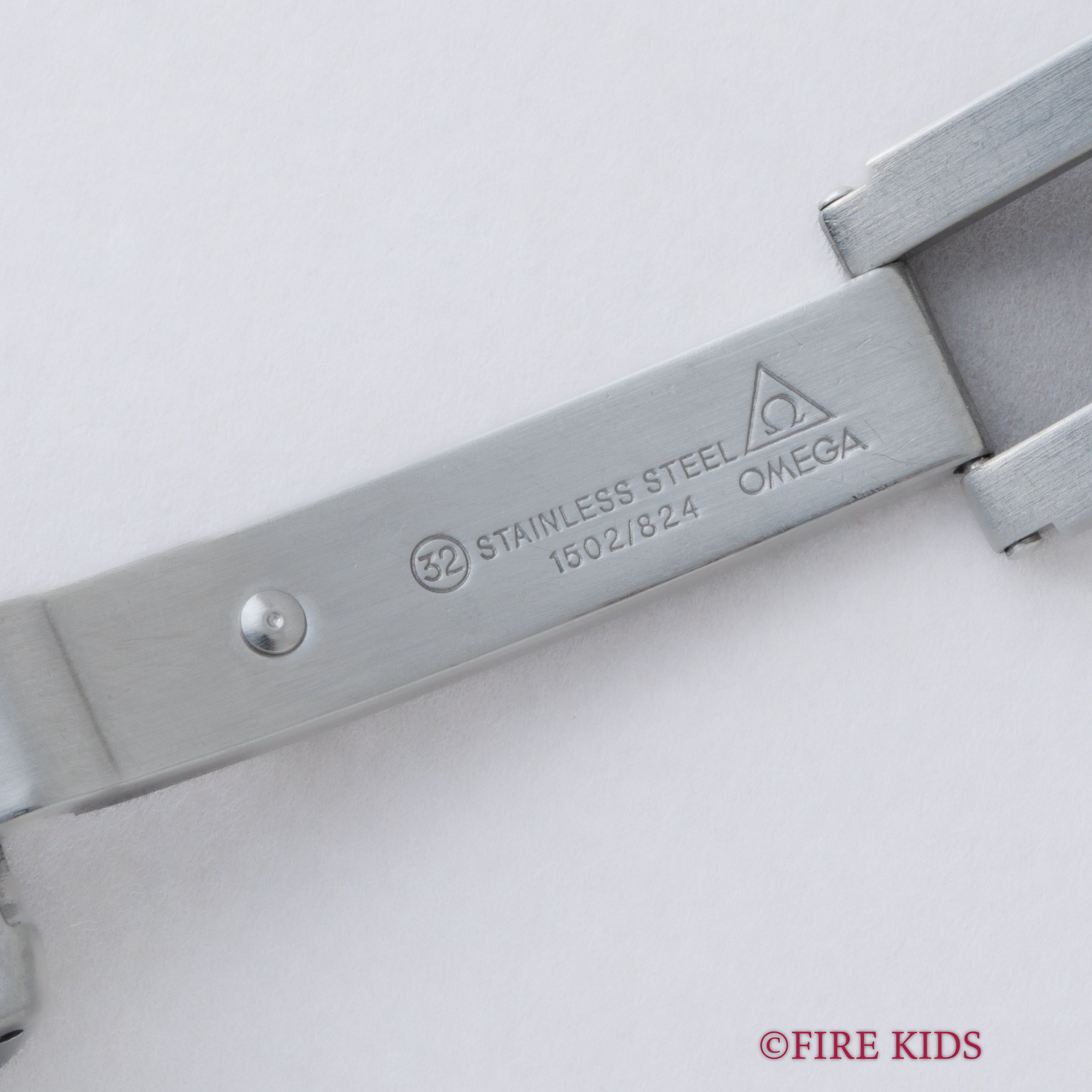 オメガ シーマスター プロフェショナル300m 36㎜ケース 1990年代製 自動巻クロノメーター 純正ブレス 箱付