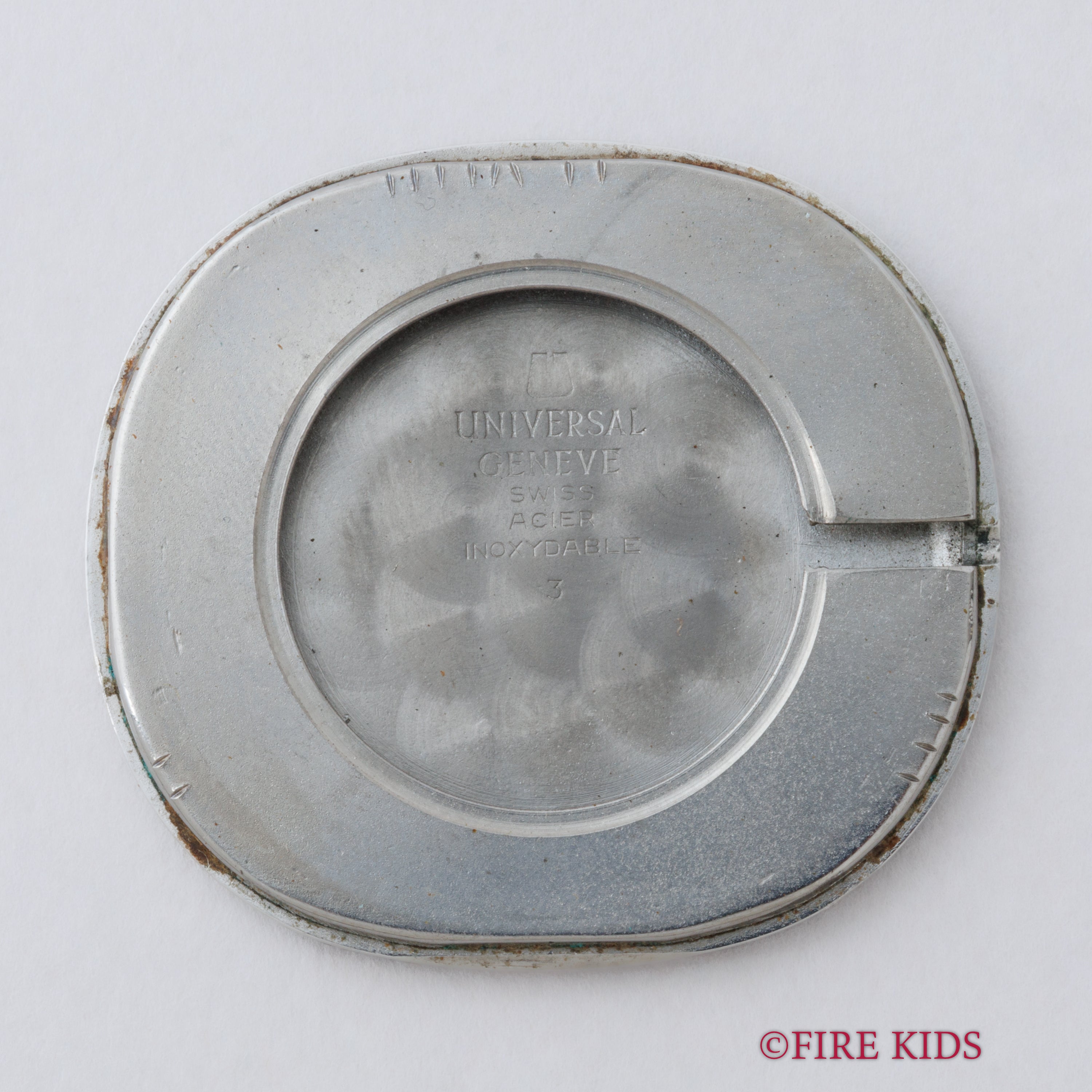 ユニバーサル ジュネーブ 1970年代製 ホワイトローマンダイヤル 一体型ブレス 手巻 Cal.1-42