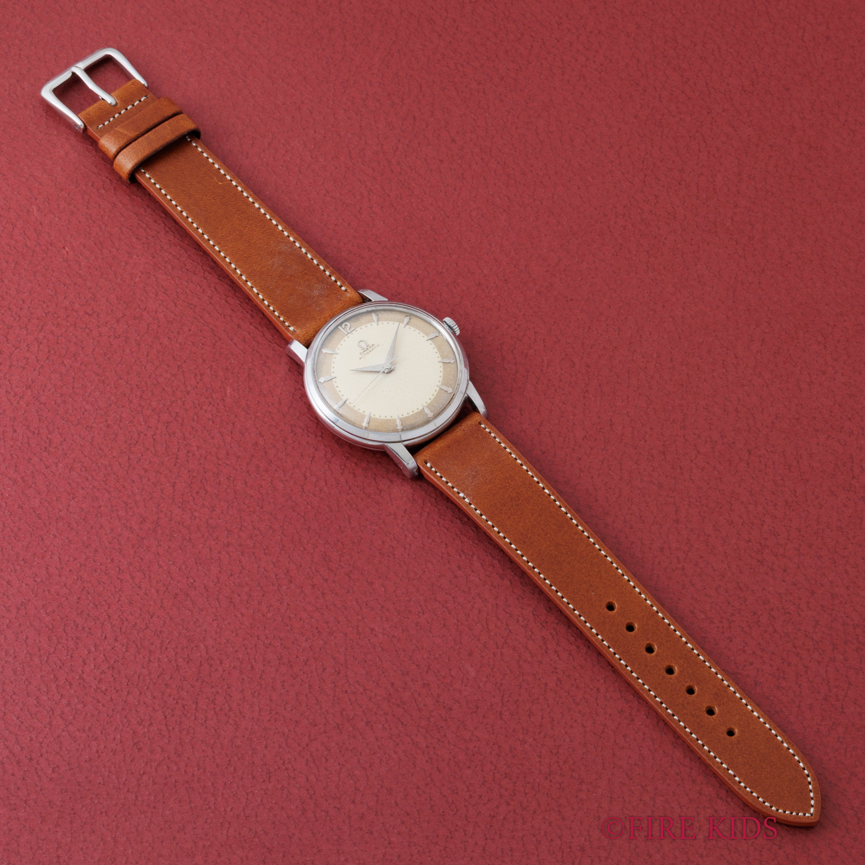 オメガ ラウンド オートマチック 1956年製 Ref.2864-2 楔インデックス ノンデイト