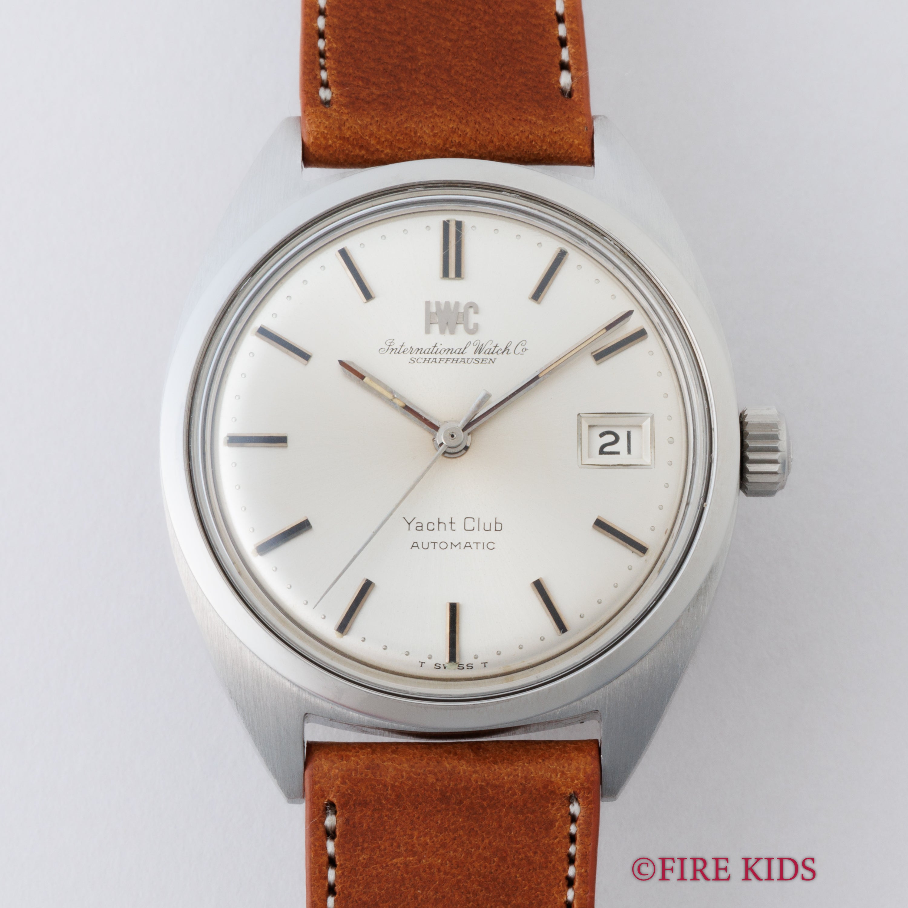 IWC ヨットクラブ ノンデイト 1968年製 Ref.811 ペラトン式自動巻 Cal.8541