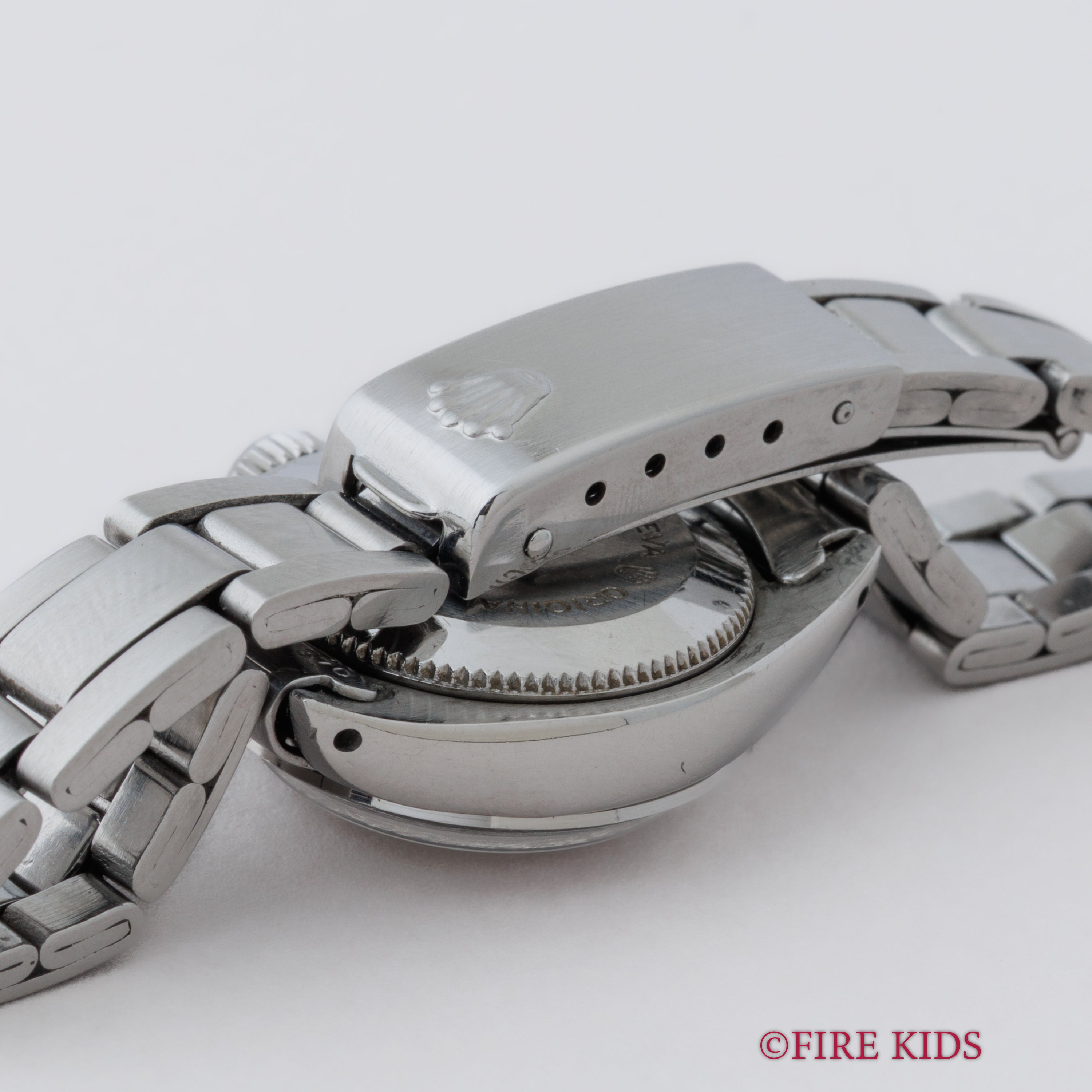 チュードル プリンセス オイスターデイト Ref.92300 1981年製 王冠リューズ ロレックス3連ブレス