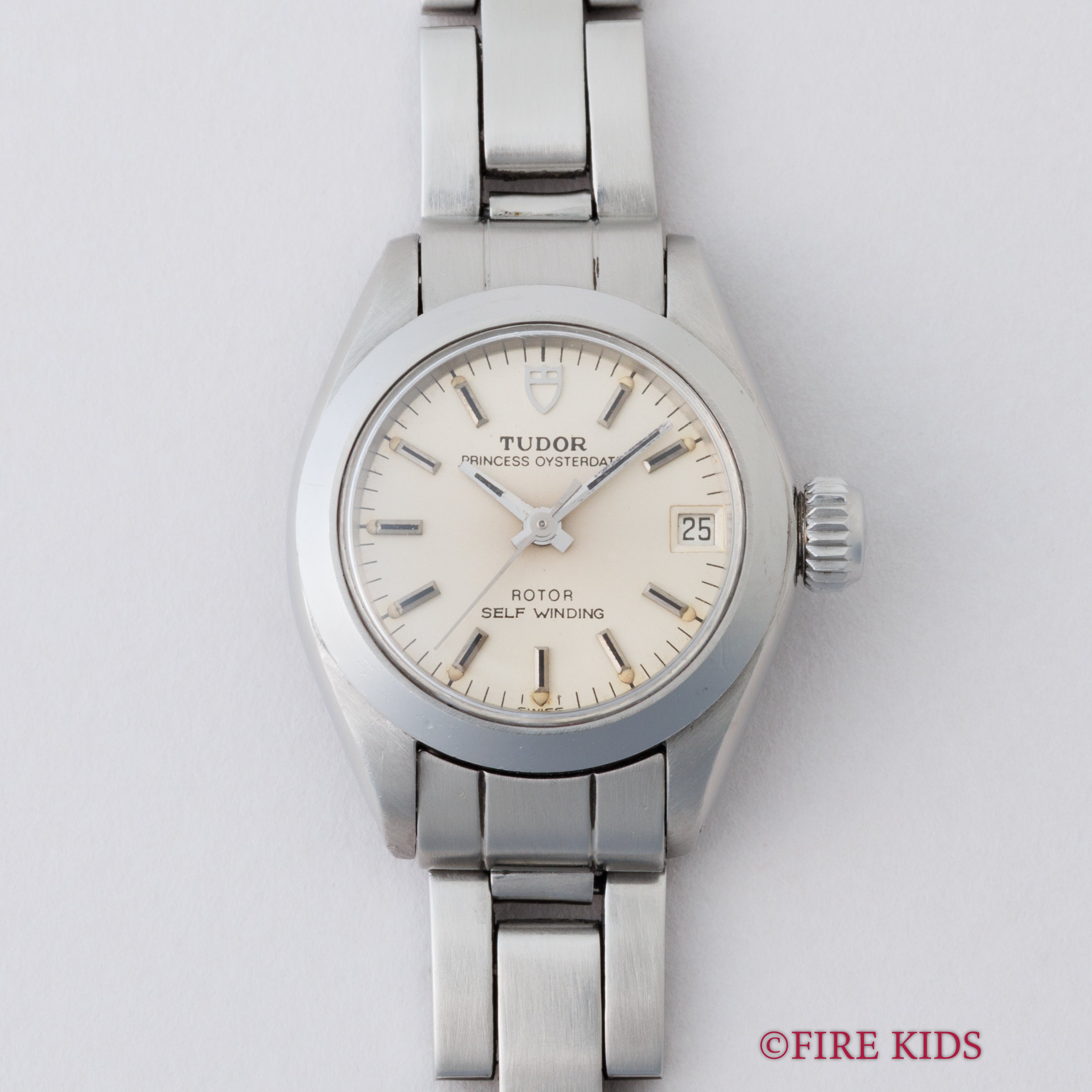 チュードル プリンセス オイスターデイト Ref.92300 1981年製 王冠リューズ ロレックス3連ブレス