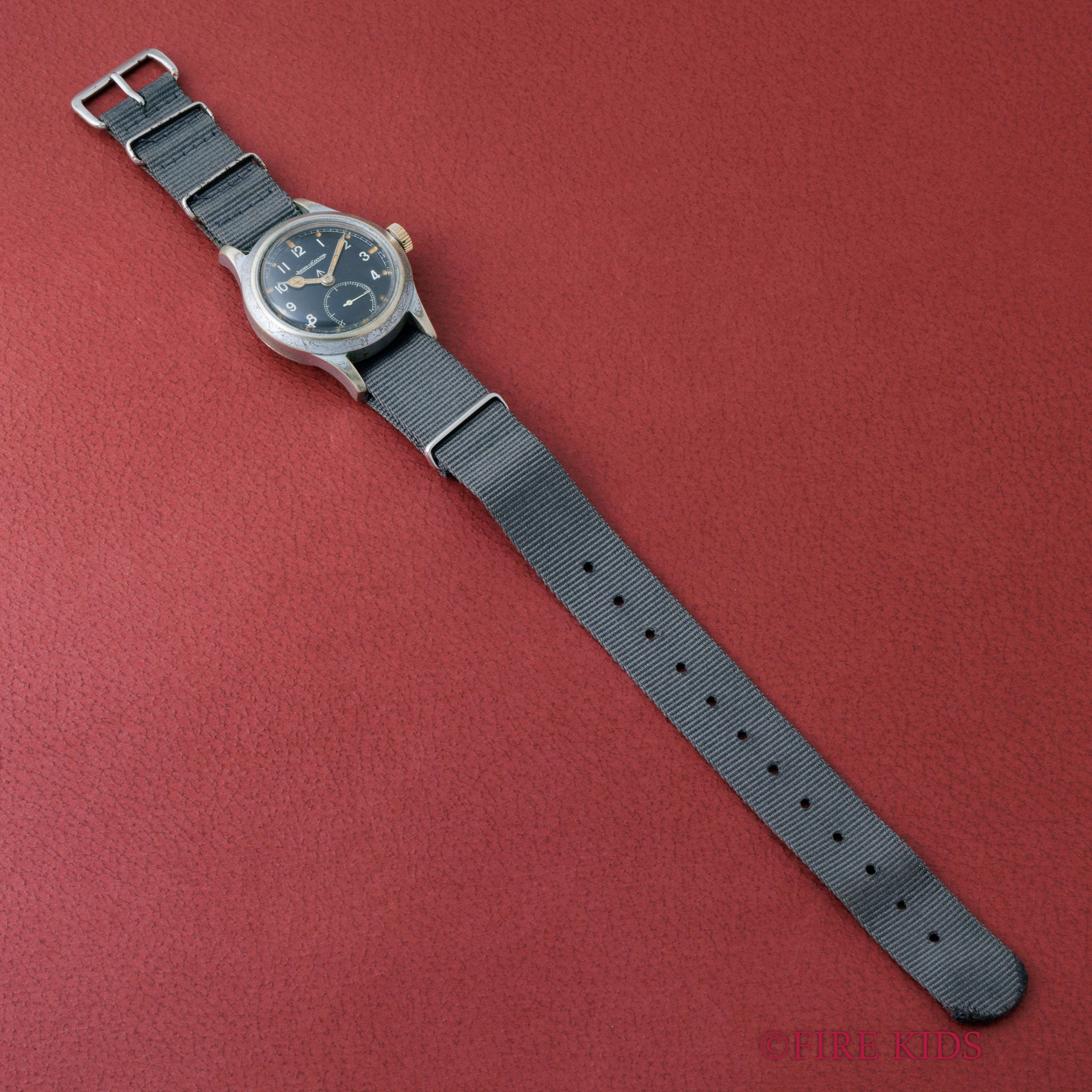 ジャガールクルト ダーティダース イギリス陸軍 W.W.W. 手巻き 1940年代製