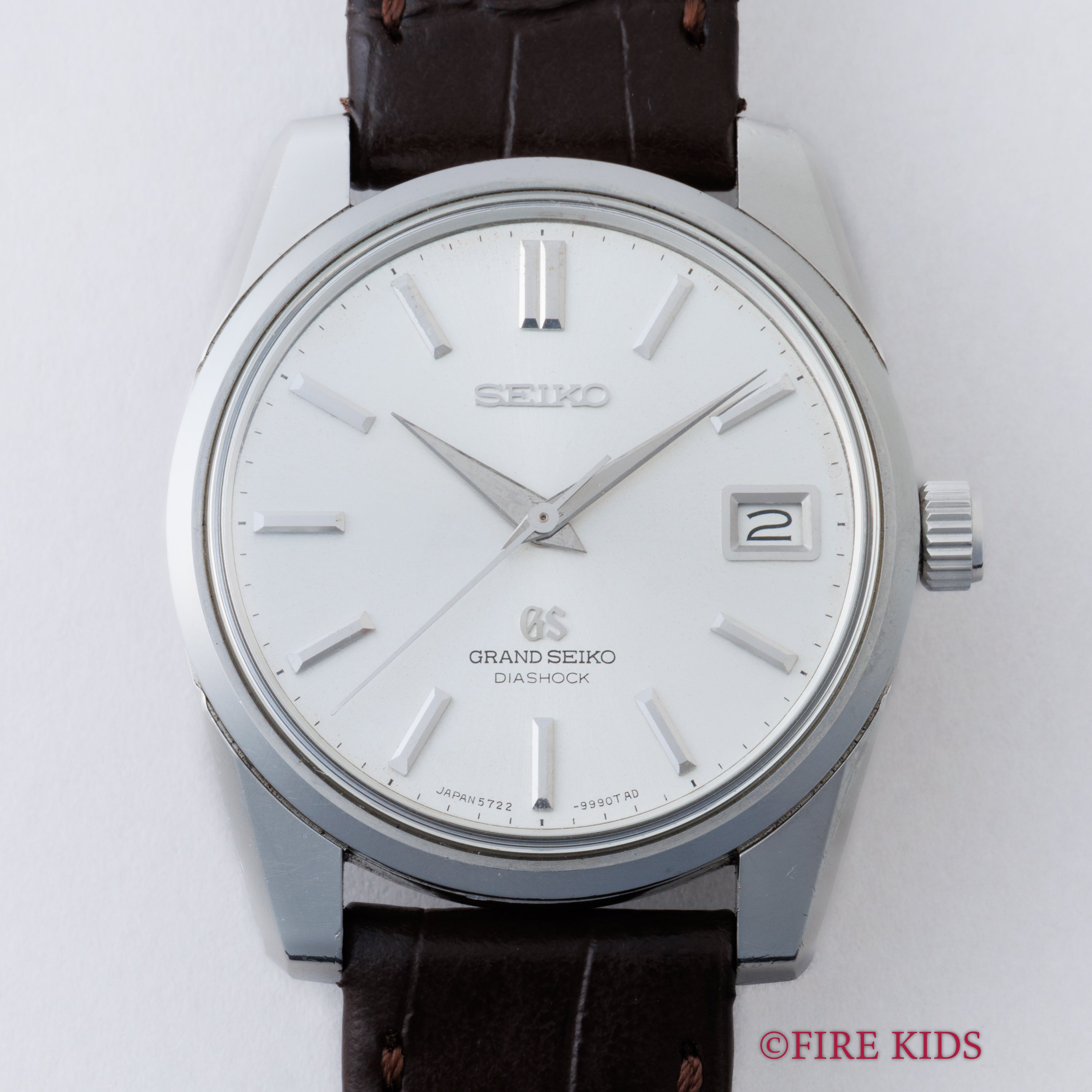 グランドセイコー セカンドモデル後期 1966年製 5722-9990 57GS ライオンメダリオン ロービート手巻