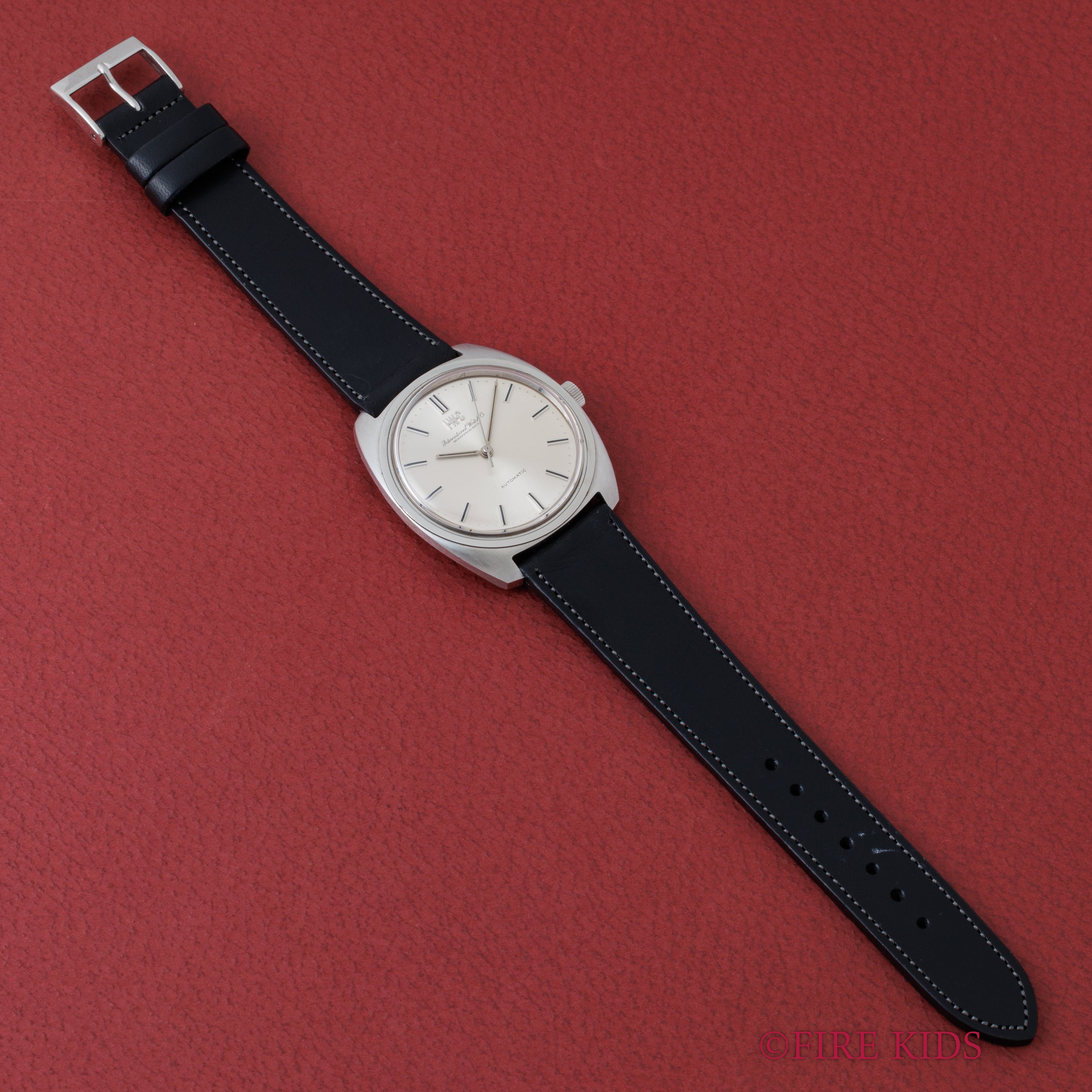 IWC 1978年製 トノーケース ペラトン式自動巻き Cal.854B ノンデイト