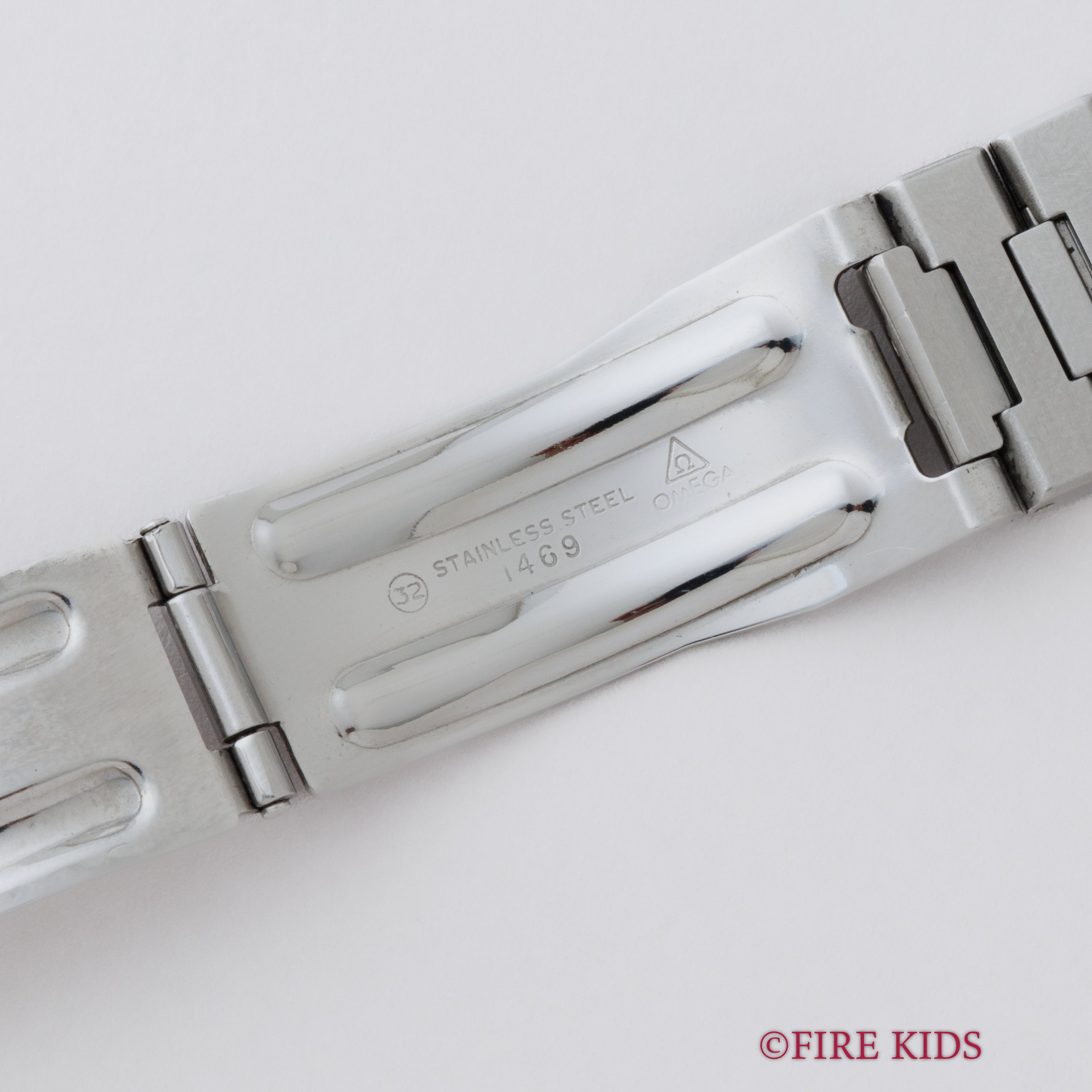 オメガ スピードマスター オートマチック 1993年製 Ref.Ref.175.0043 ホワイトダイヤル