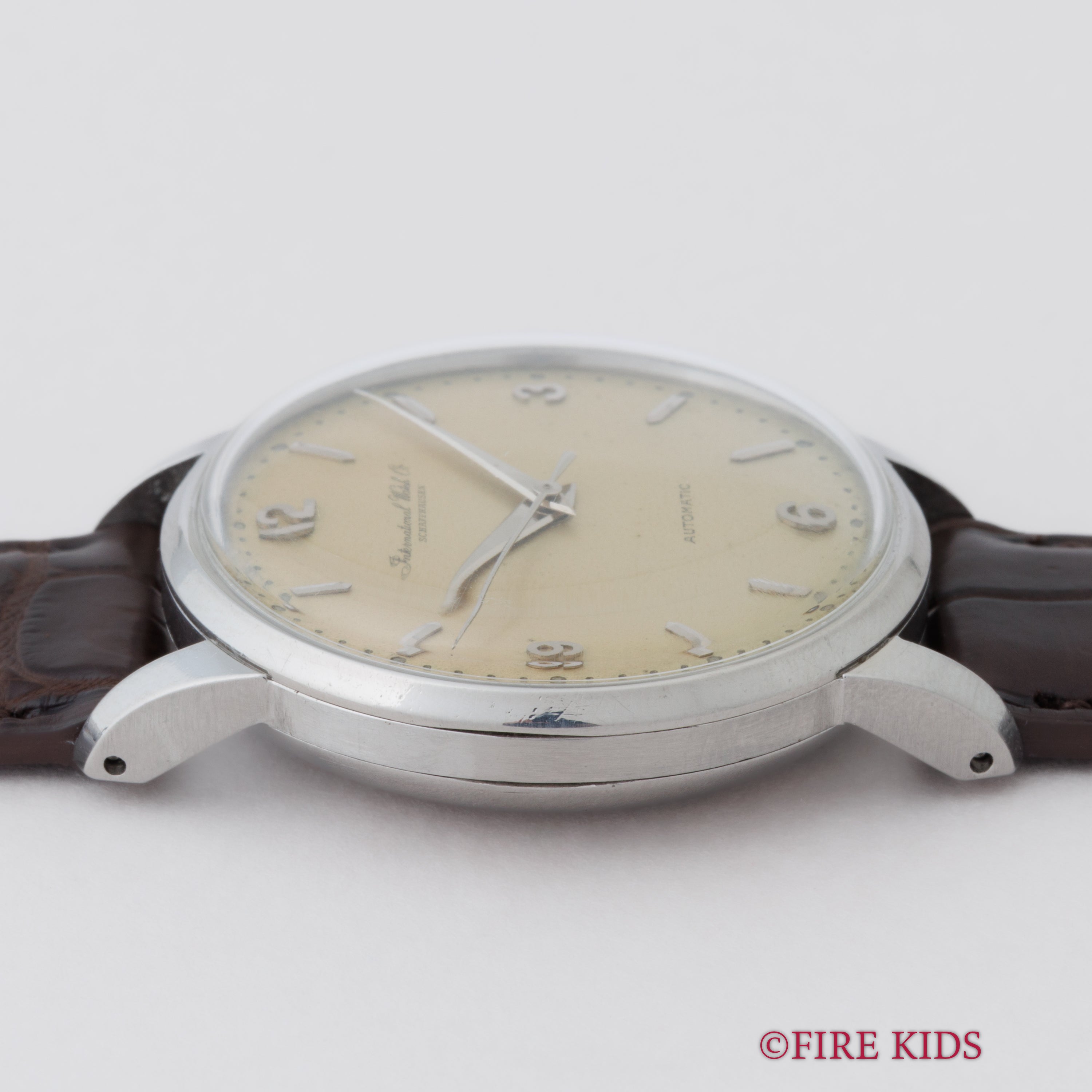 IWC ラウンドケース 1952年製 パティーナダイヤル ペラトン式自動巻Cal.852