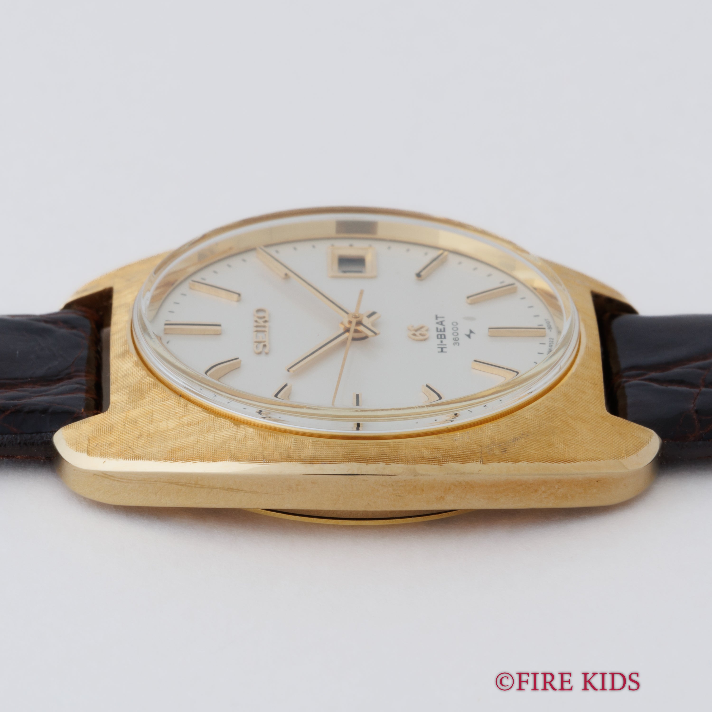 グランドセイコー 18金無垢ケース 1970年製（昭和45年製） 10振動手巻 45GS Ref.4522-8010 メーカー修理明細