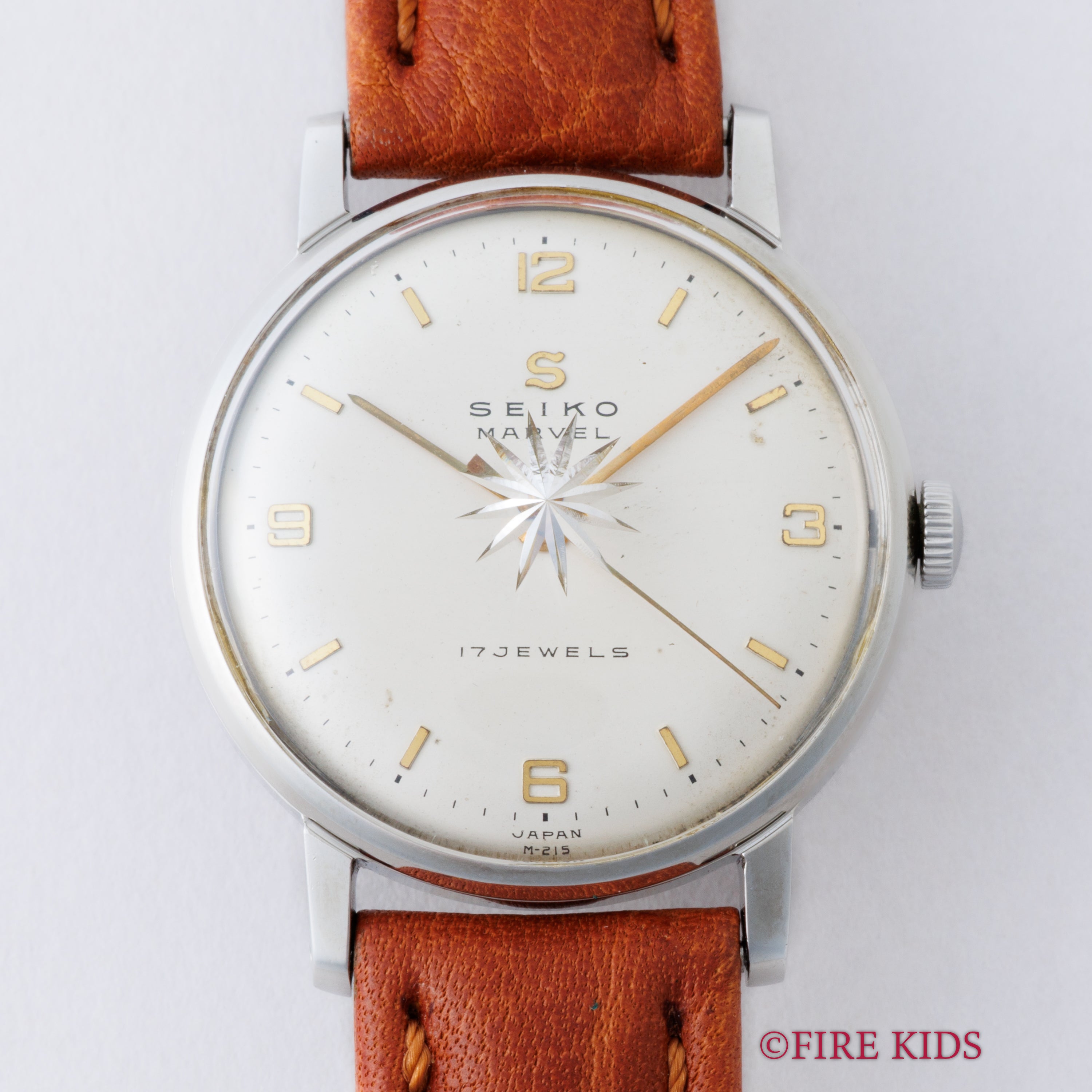 セイコー マーベル 蛇S 1957年製 手巻き 変わり風防