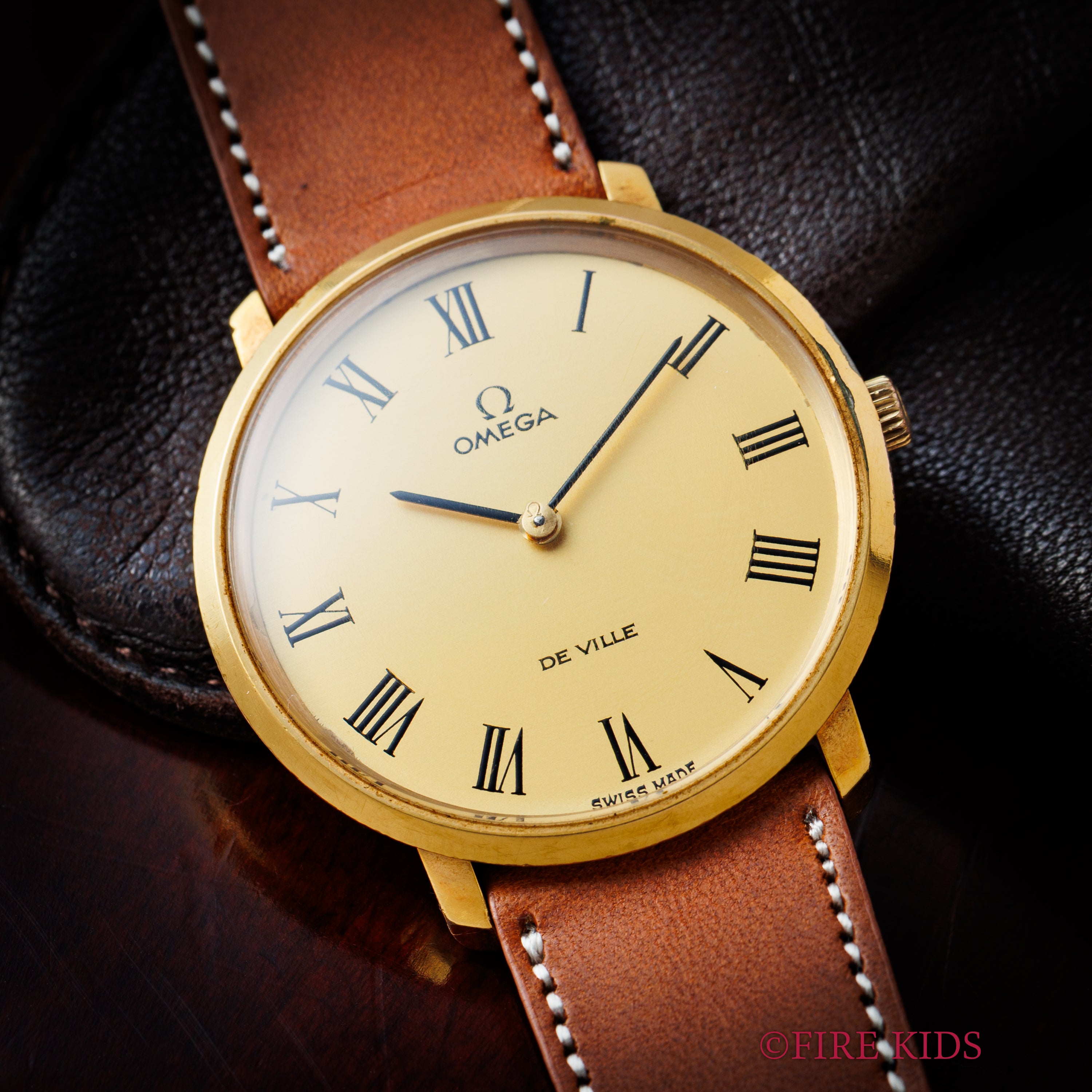 オメガ デ・ヴィル ローマンダイヤル 金張りラウンドケース 1969年製 Ref.111.077