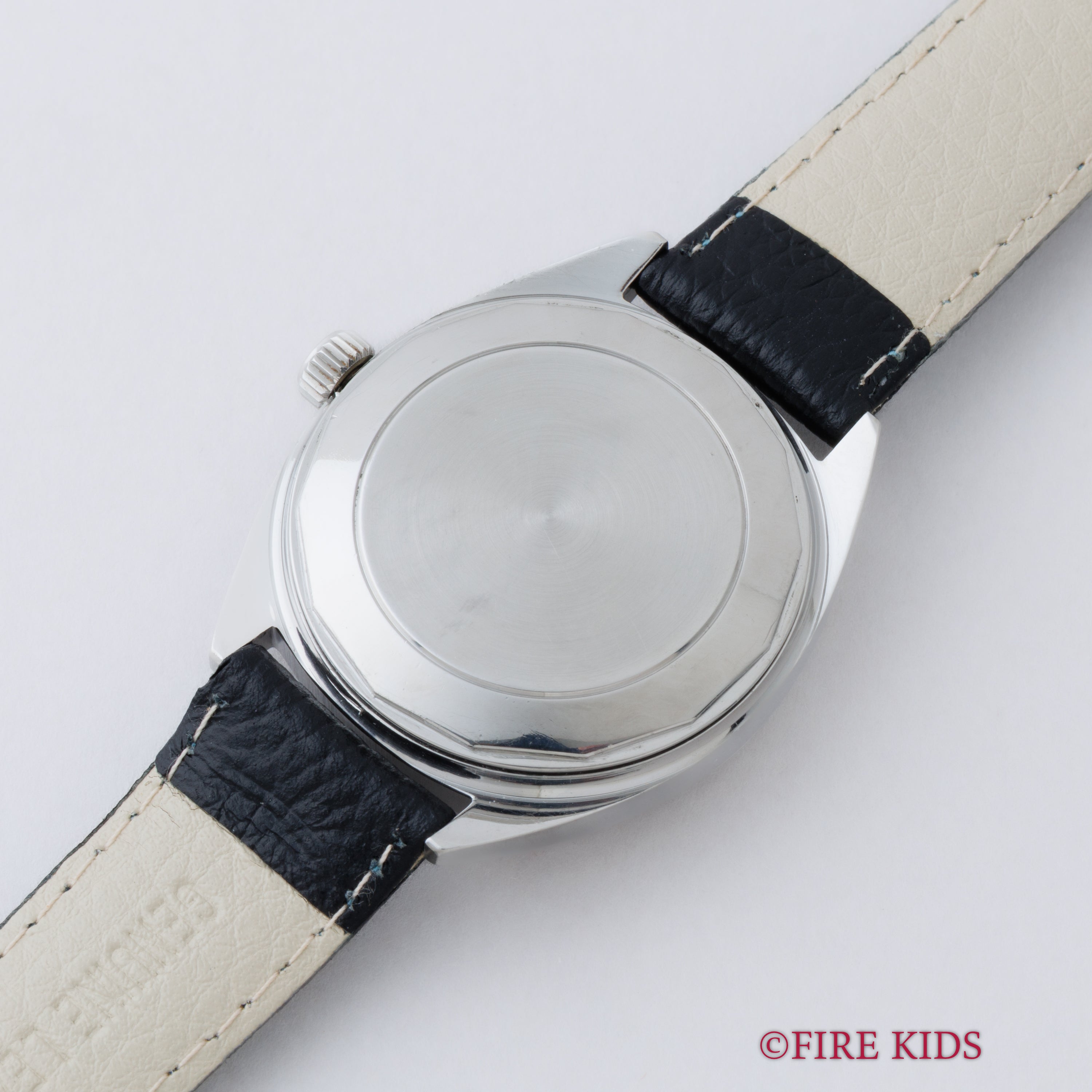 IWC ヨットクラブ 1969年製 Ref.R811AD Cal.8541B ペラトン式自動巻 お魚リューズ