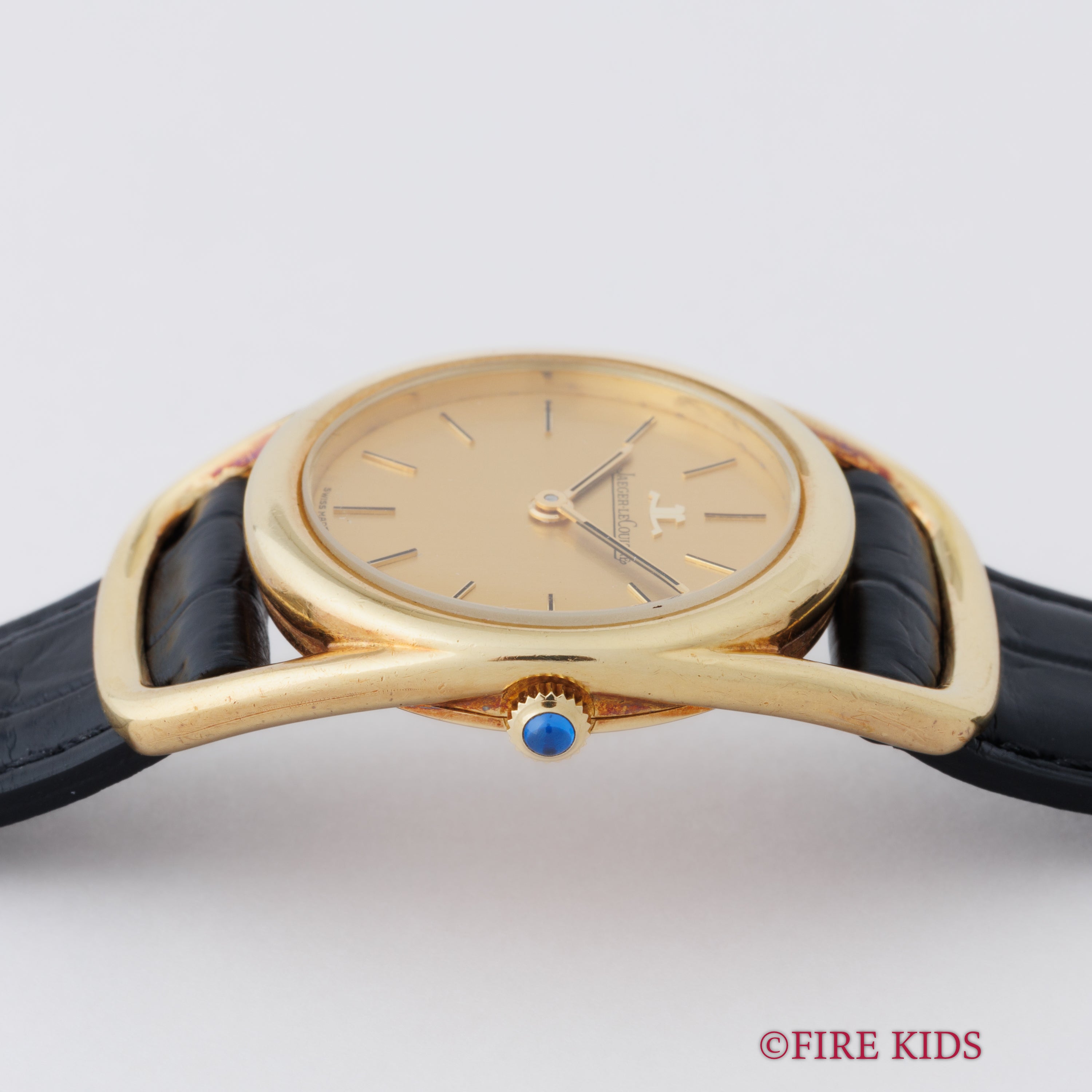 ジャガールクルト エトリエ 18金無垢 1970年代製 Ref.9109.21 シャンパンダイヤル 手巻き 箱付き