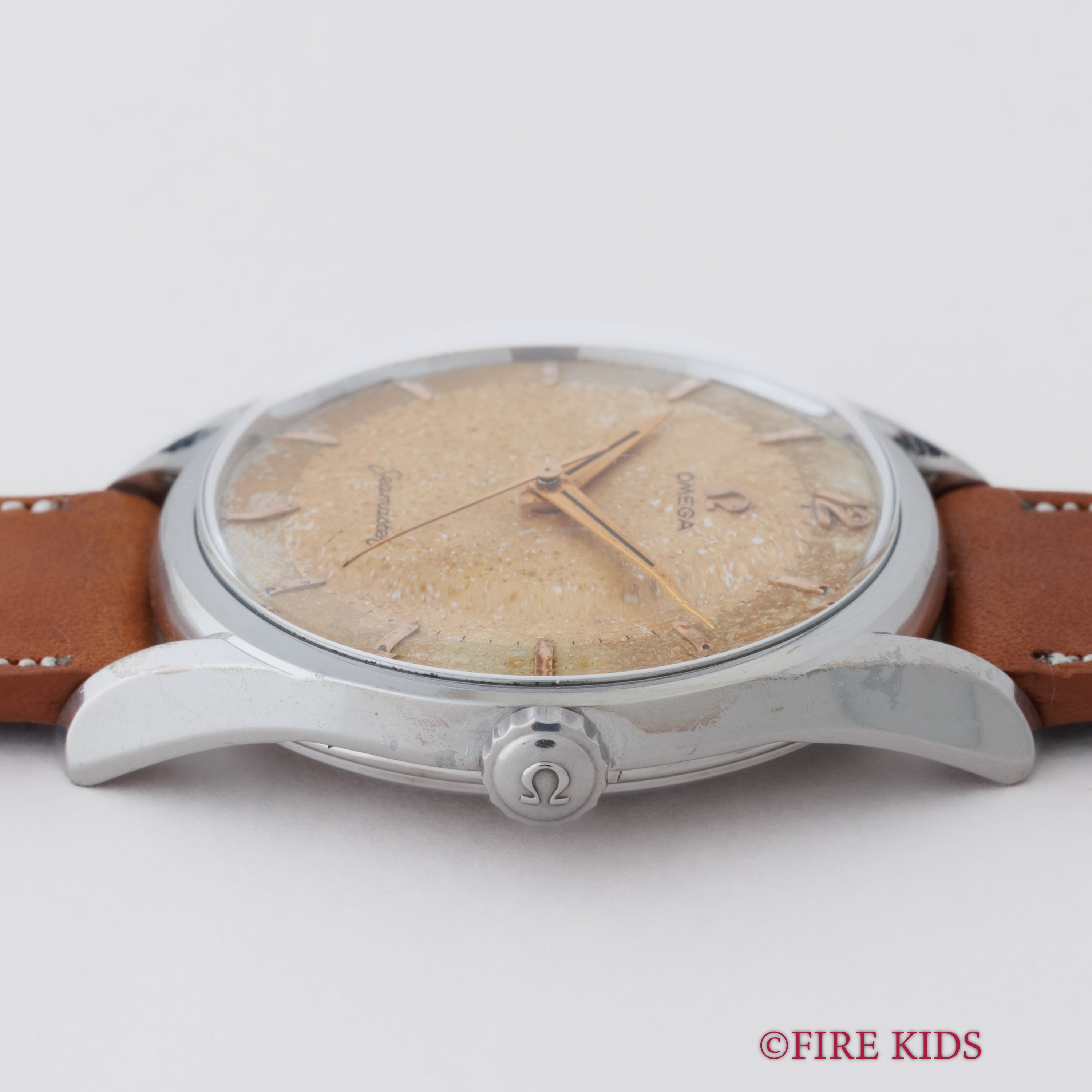 オメガ 30mmキャリバー 2トーン パティーナダイヤル 1956年製 手巻 Cal.284