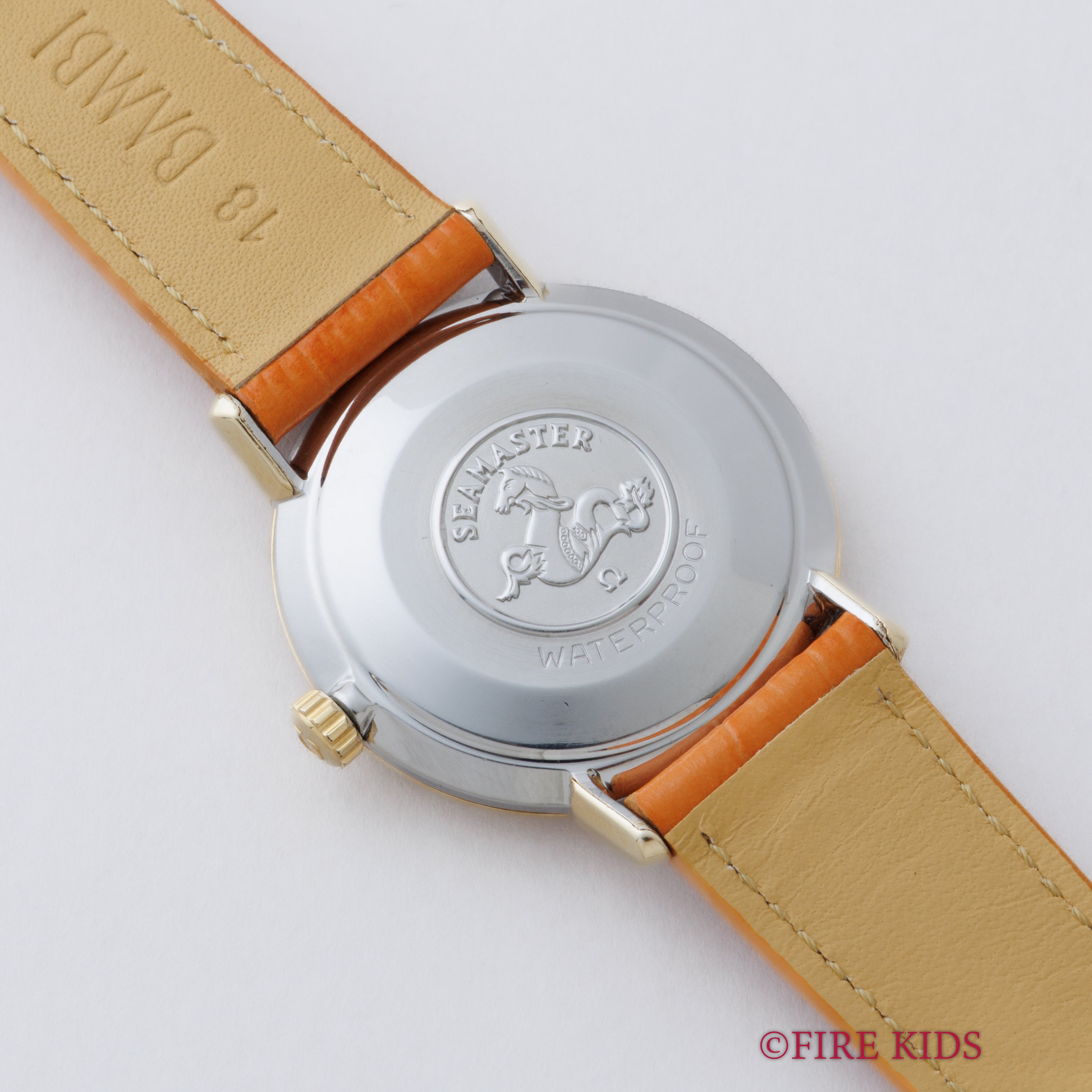 オメガ シーマスター デ・ヴィル 1963年製 金張り ワンピースケース 自動巻き