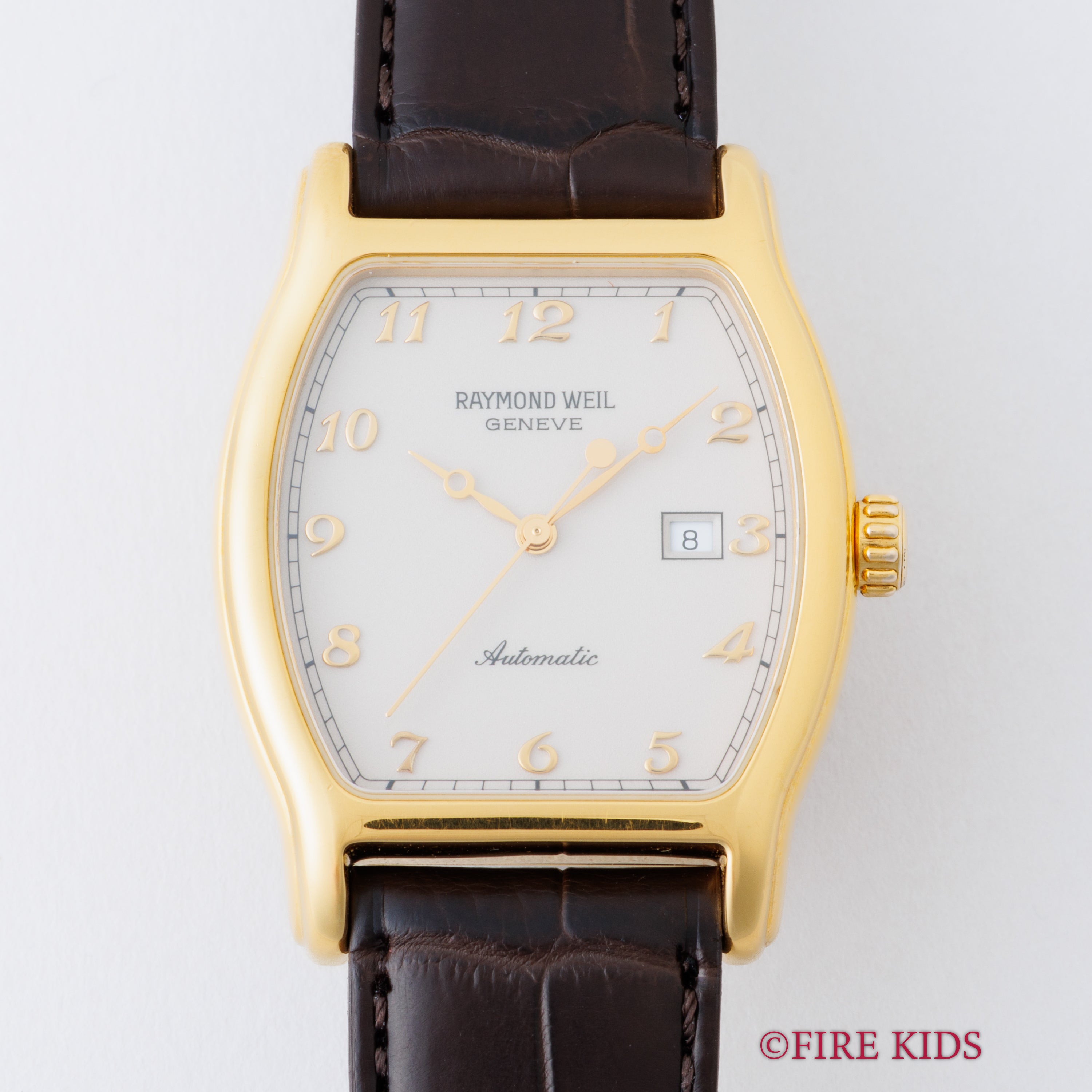 レイモンドウェイル 1995年製 トノー型GPケース 全アラビア数字 自動巻き 箱、ギャラ付き 純正尾錠付き