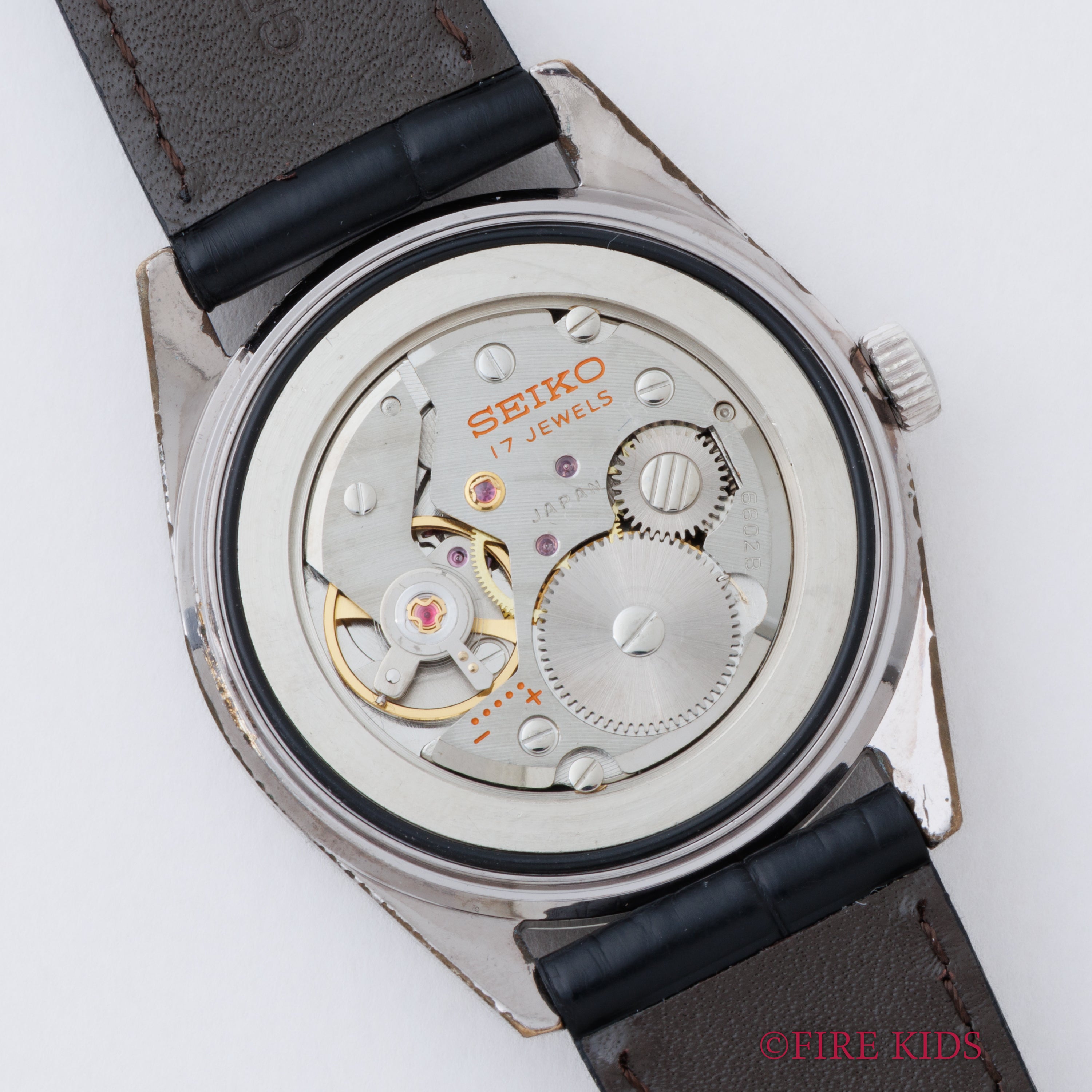 セイコー スポーツマン 1968年製 ブラックミラー文字盤 手巻き Ref.6602-9982 Cal.6602B