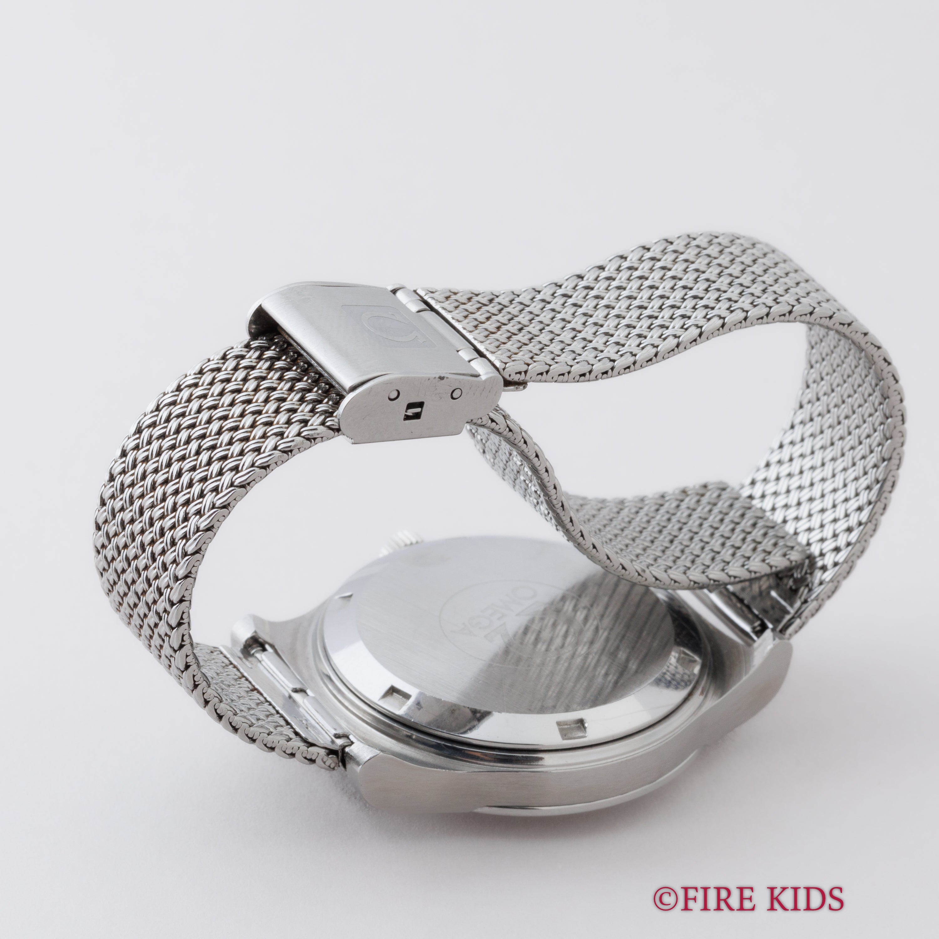 よ*く様 オメガ　Ω ジュネーブ　オートマチック オメガ ジュネーブ オートマチック 1973年製 全アラビアダイヤル Ref