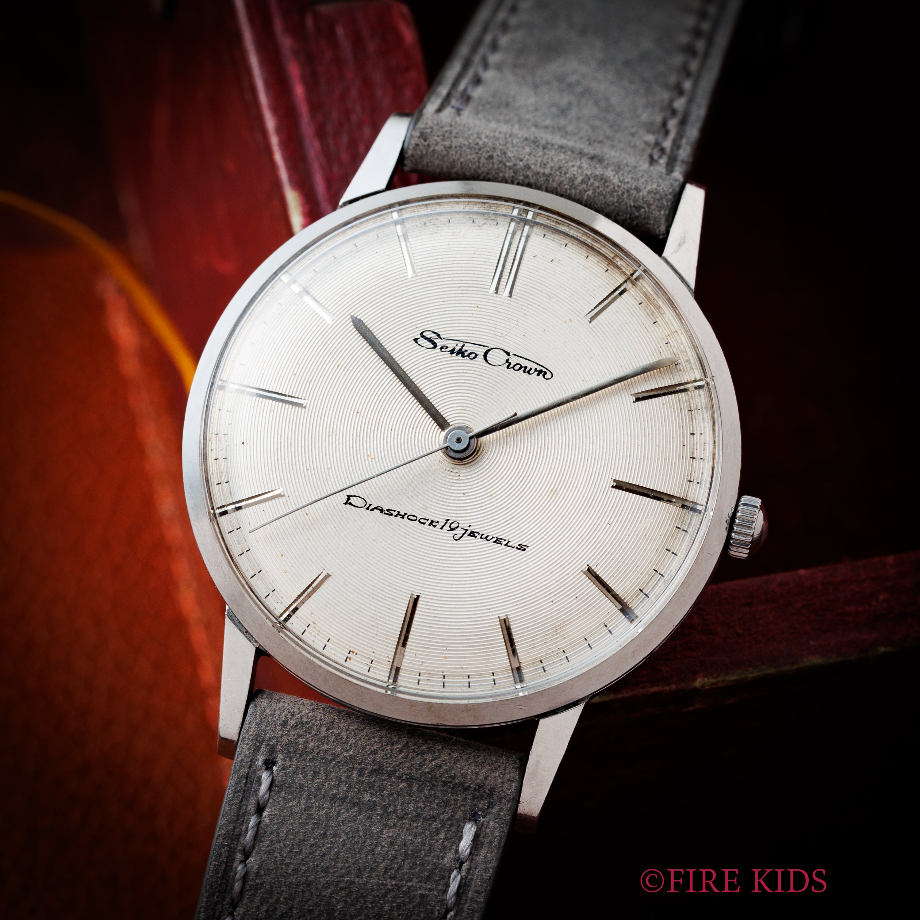 美品 動作良好 セイコー クラウン SEIKO CROWN手巻き 腕時計 セイコー クラウンスペシャル 1962年製 SDダイヤル 手巻き