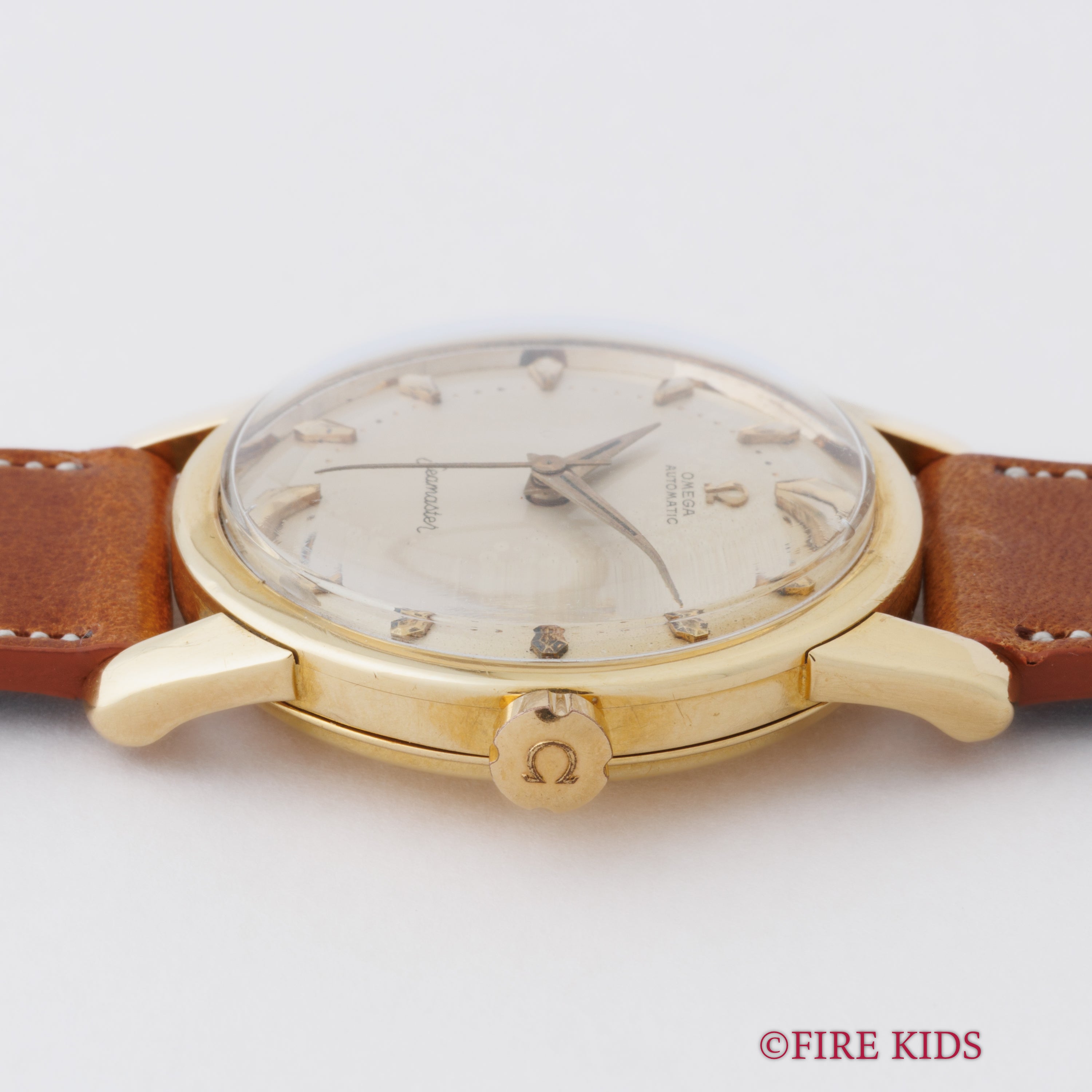 オメガ 18金無垢シーマスター 1958年製 全回転ローター自動巻 Cal.501 ツートンダイヤル