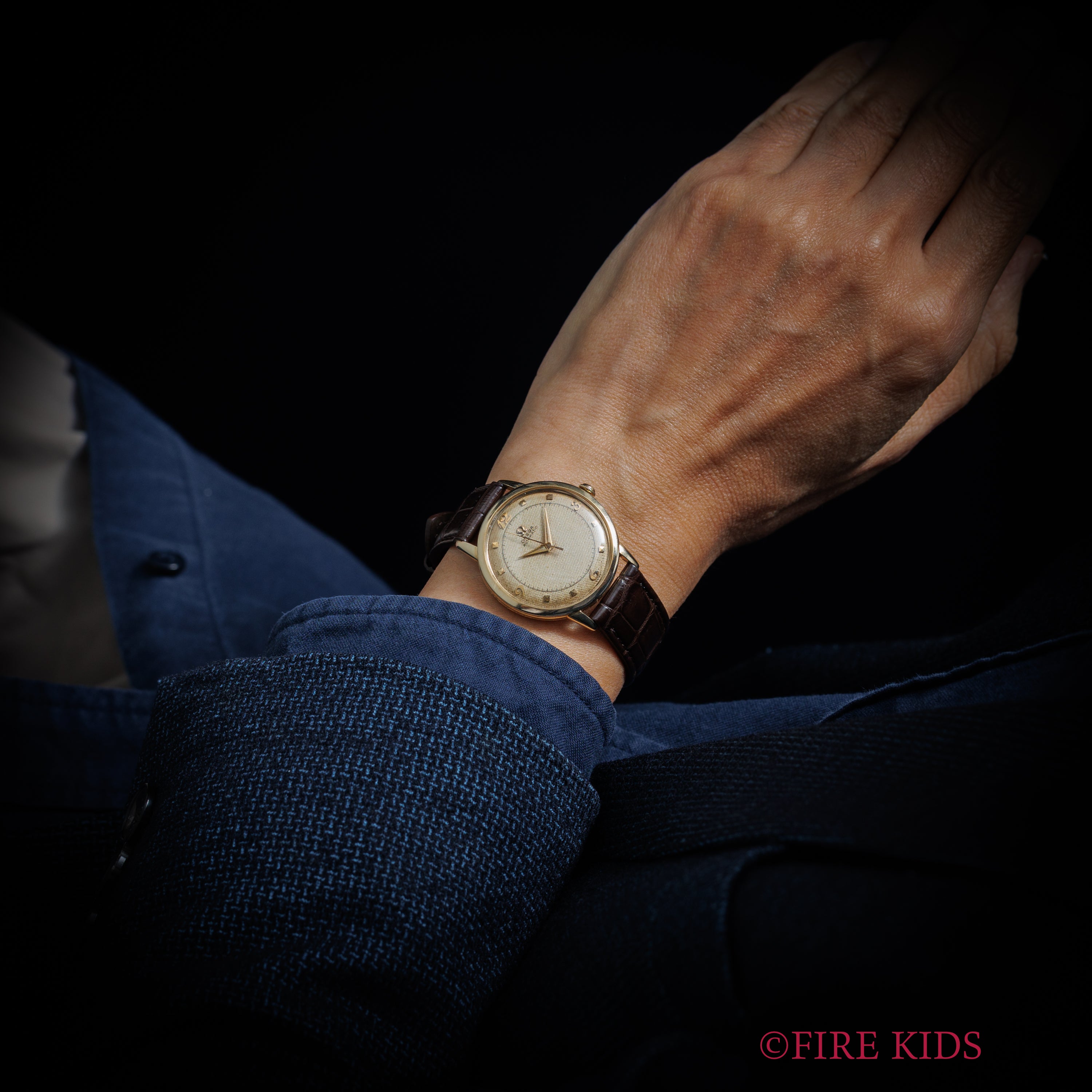 オメガ バンパー式センターセコンド自動巻 1952年製 14金張り Cal.354 USケース