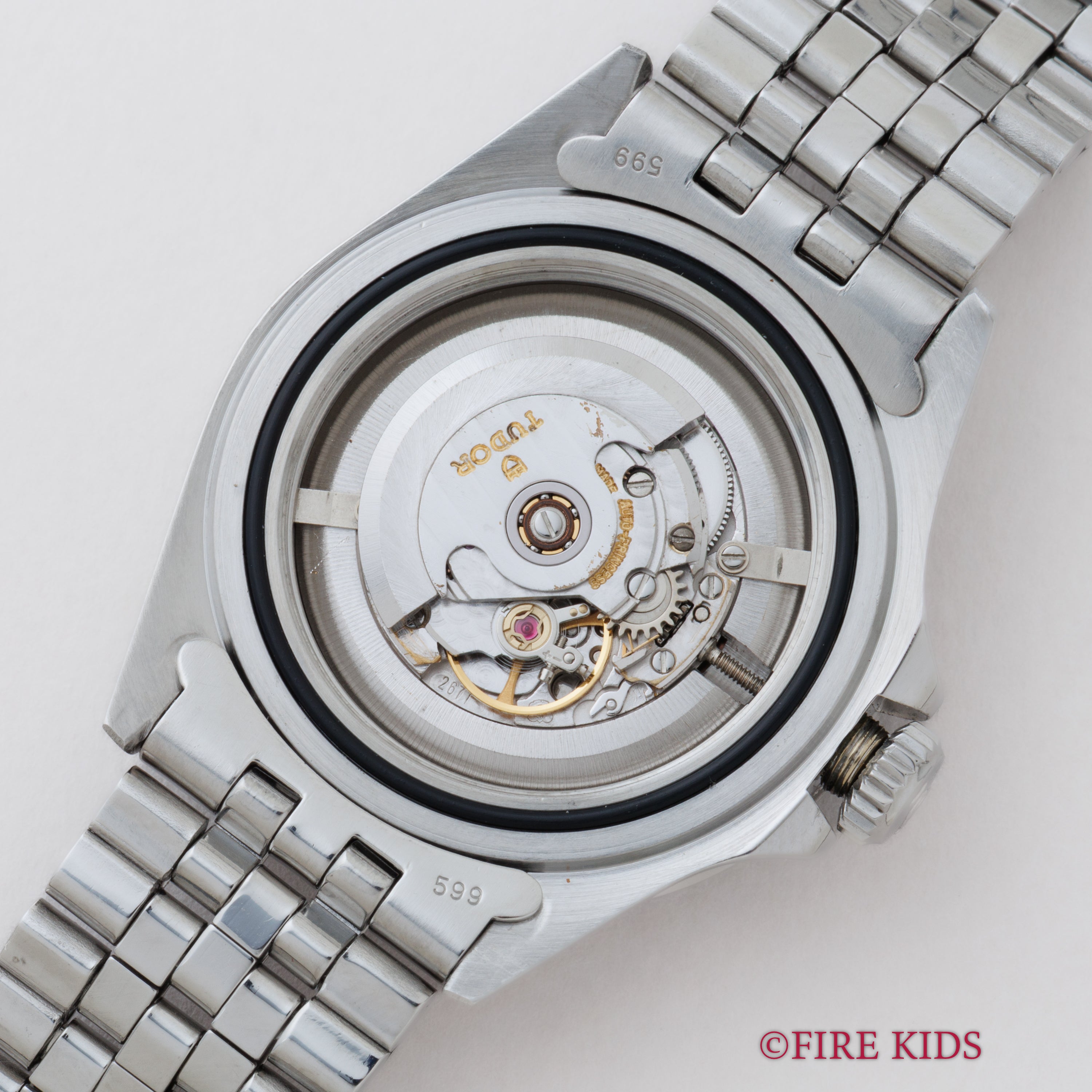 チューダー ミニサブ 1989年製 Ref.73090 ブラックダイヤル 王冠リューズ トリチウム夜光