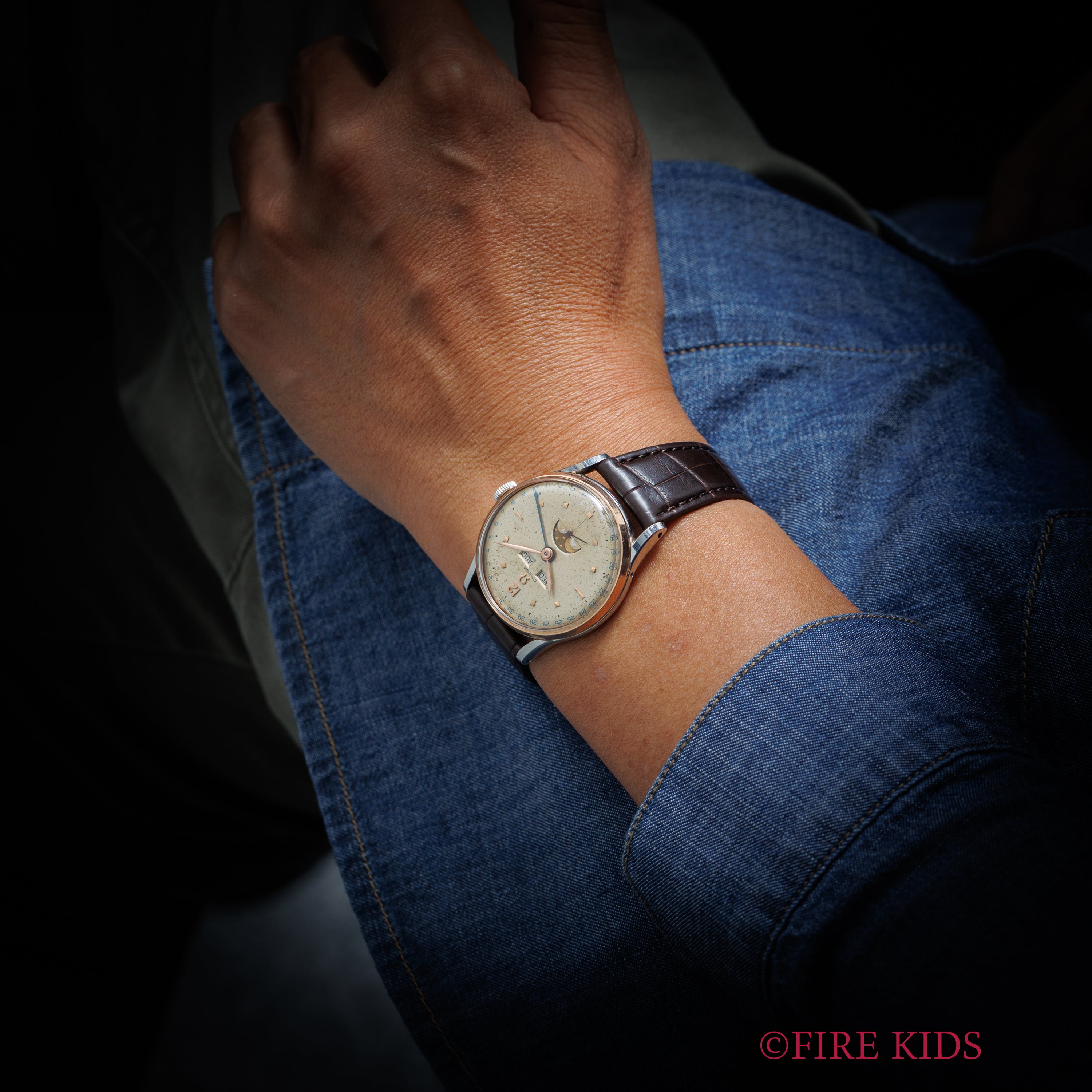 オメガ 18金無垢ピンクゴールド コスミックトリプルカレンダー ムーンフェイズ 1948年製 創立100周年モデル Cal.381