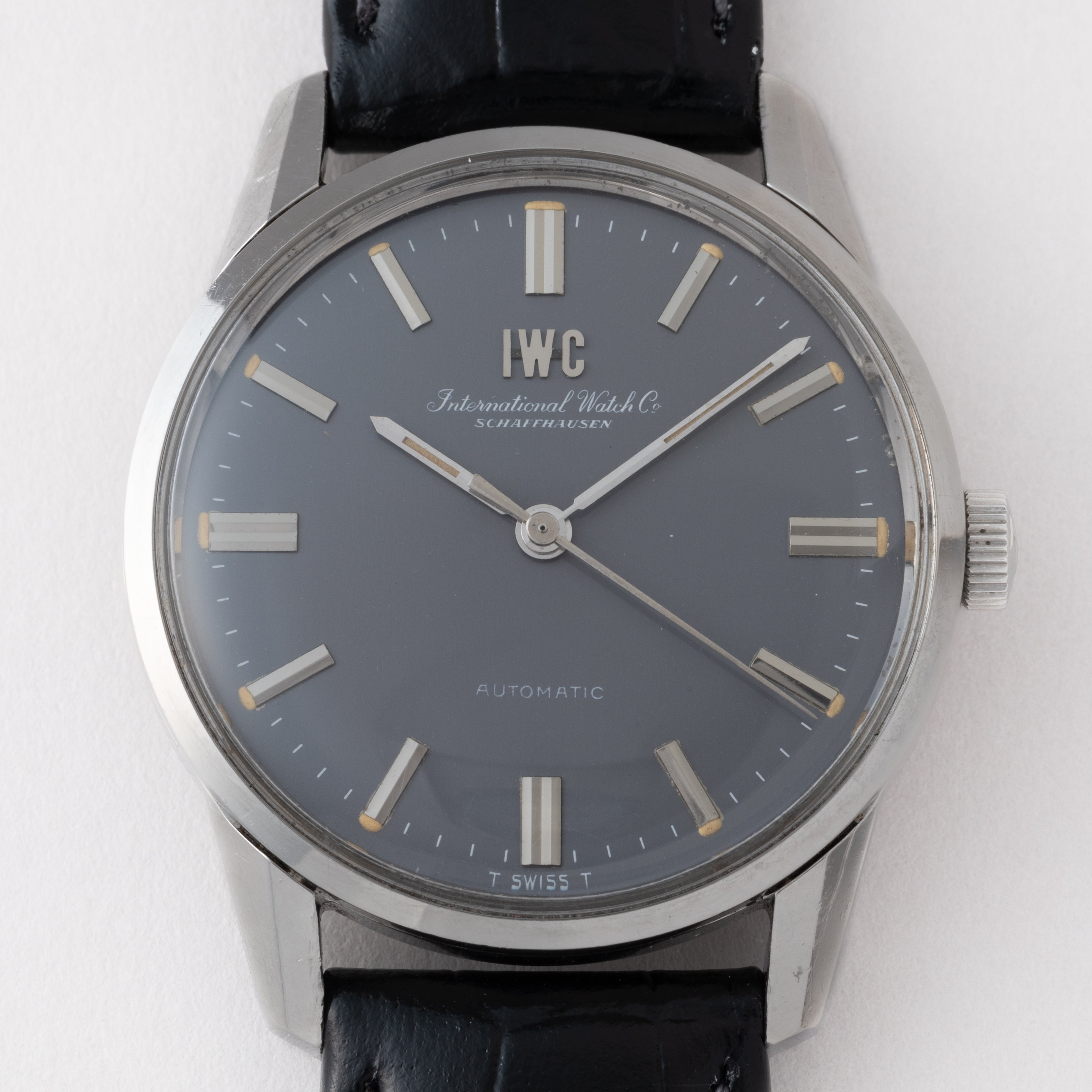 IWC ラウンドケース オートマチック 1969年製 Ref.R810AD グレーダイヤル 純正尾錠付き – FIRE KIDS