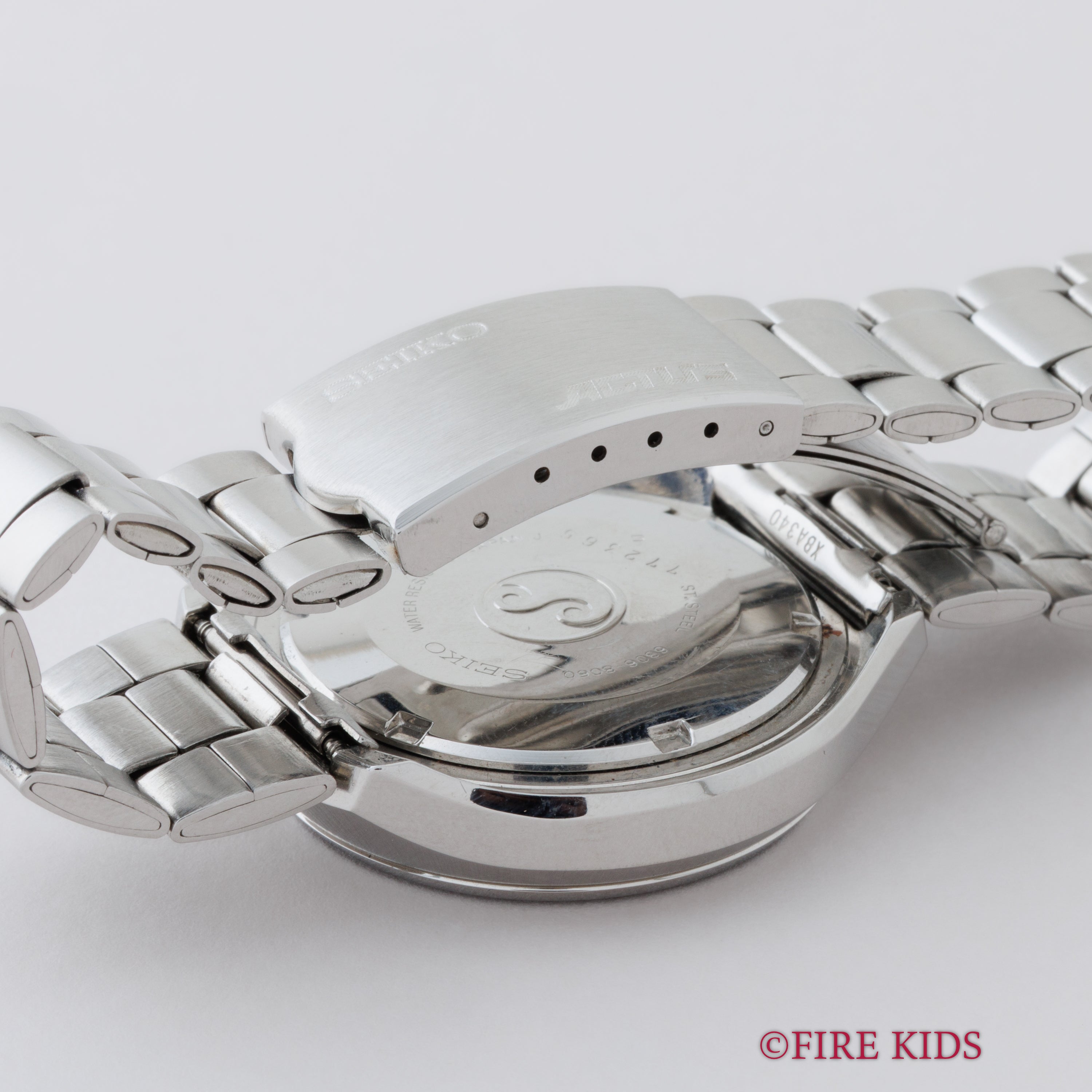 セイコー シルバーウェーブ 1977年製 ブラックアラビアダイヤル デイデイト自動巻 純正ブレス