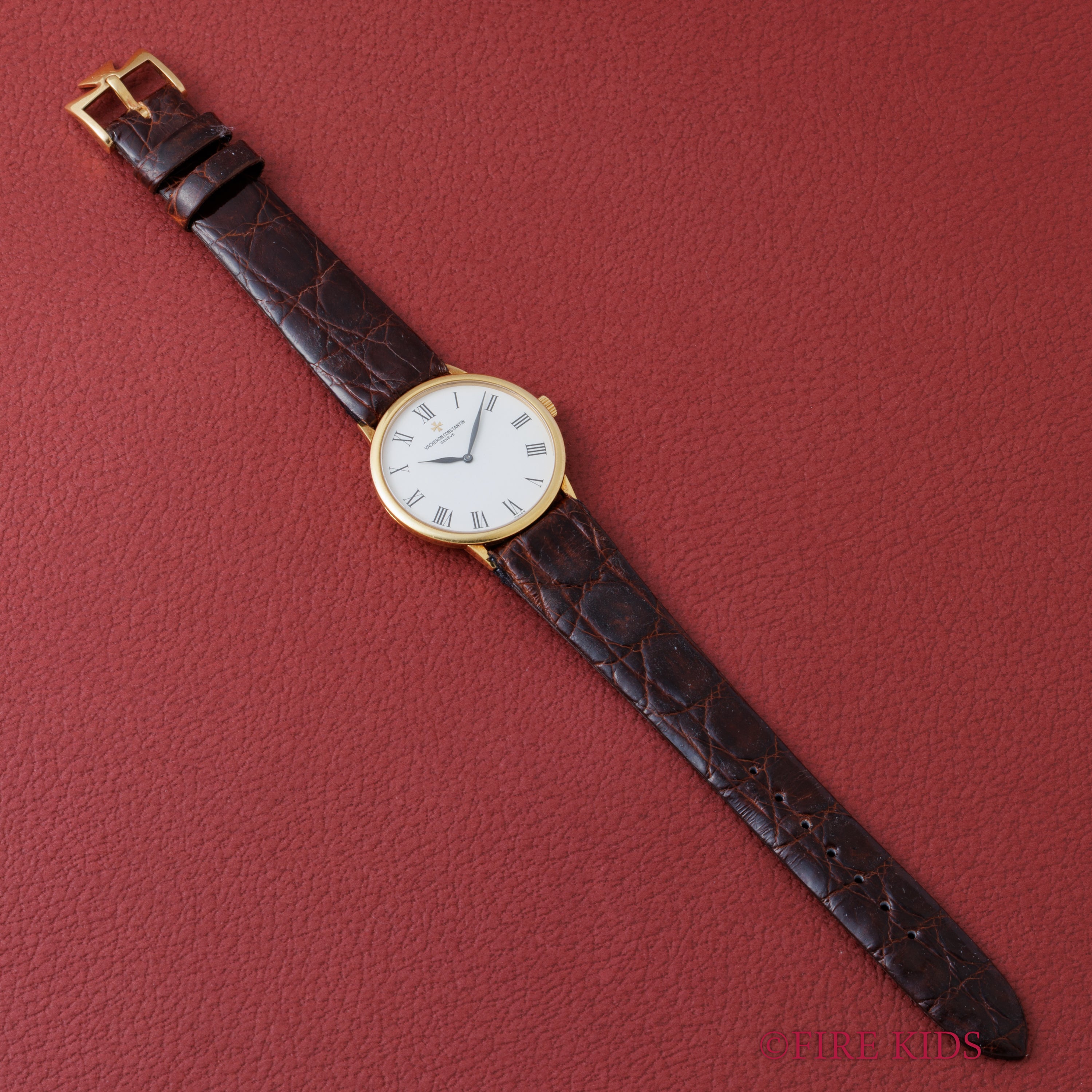 ヴァシュロンコンスタンタン 18金無垢エッセンシャル 1990年代製 Ref.31015/1 エクストラフラット 手巻 純正金無垢尾錠