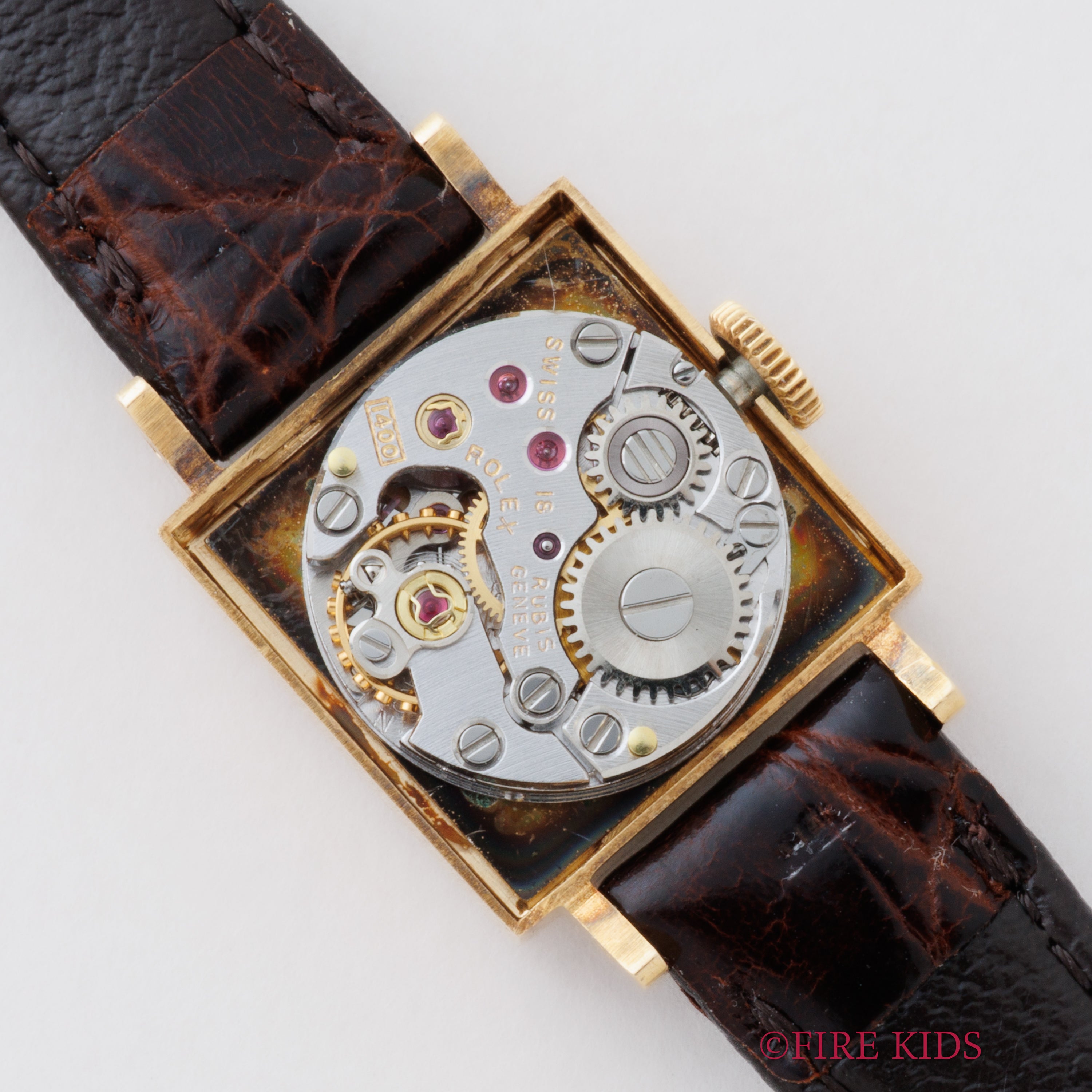 ロレックス 18金無垢スクエアケース プレシジョン レディース 純正尾錠付き 1970年製