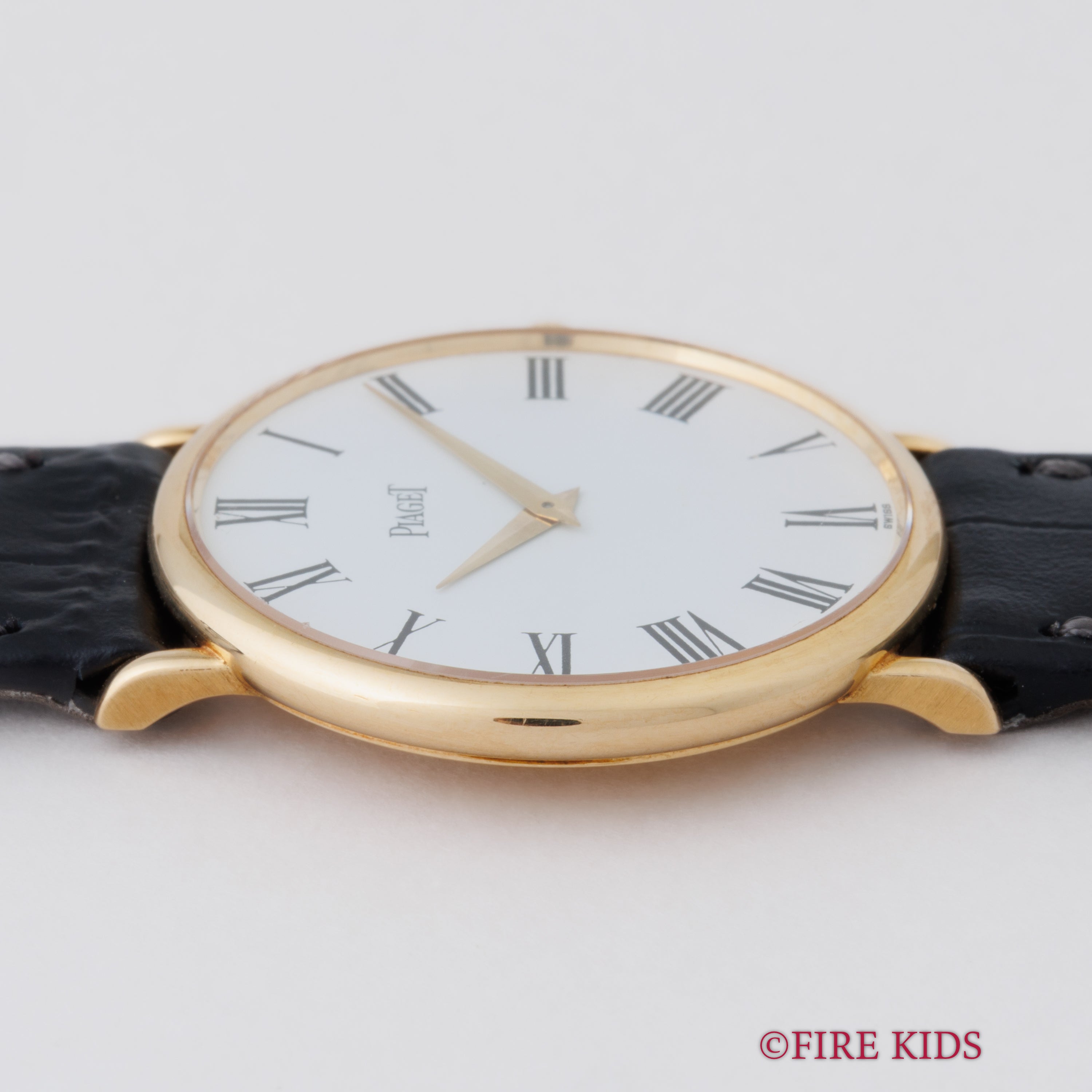 ピアジェ ホワイトローマン 18金無垢ラウンドケース 1980年代製 手巻き Cal.9P2 Ref.9025