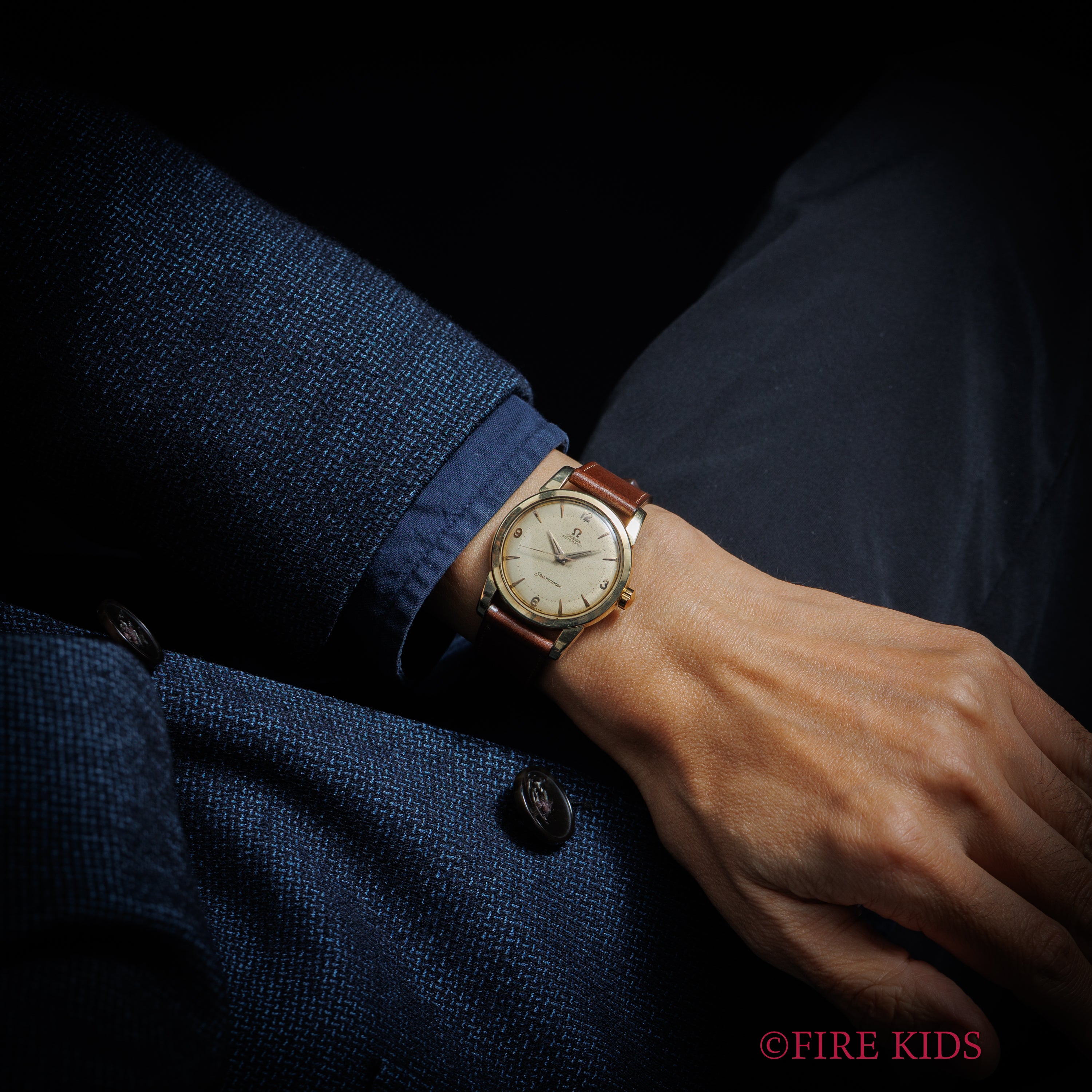 オメガ シーマスター 1956年製 トップゴールドケース 全回転ローター自動巻 Cal.501 ツートン飛びアラビアダイヤル