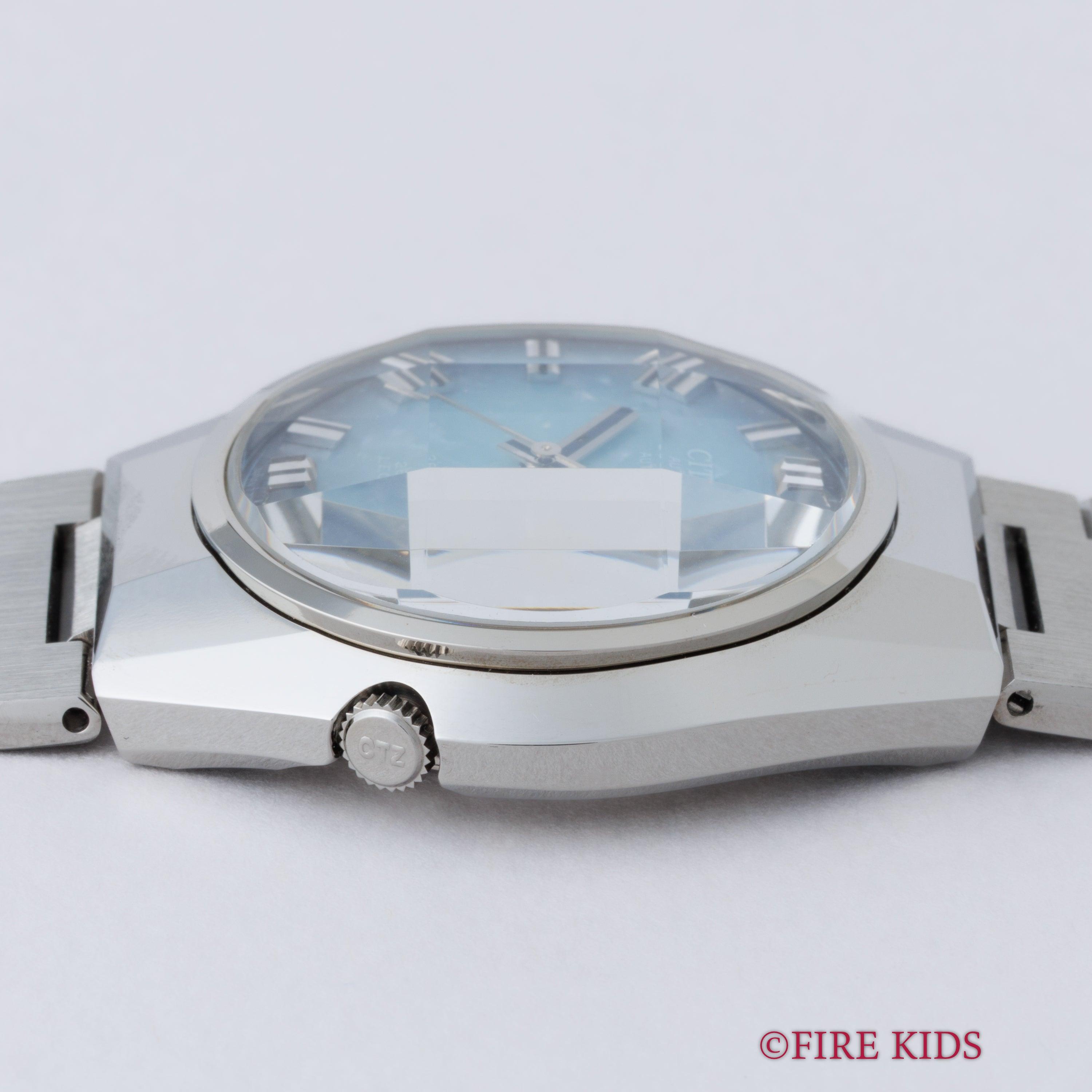 シチズン レオパール 1974年製 カットガラス グラデーションダイヤル タグ付き