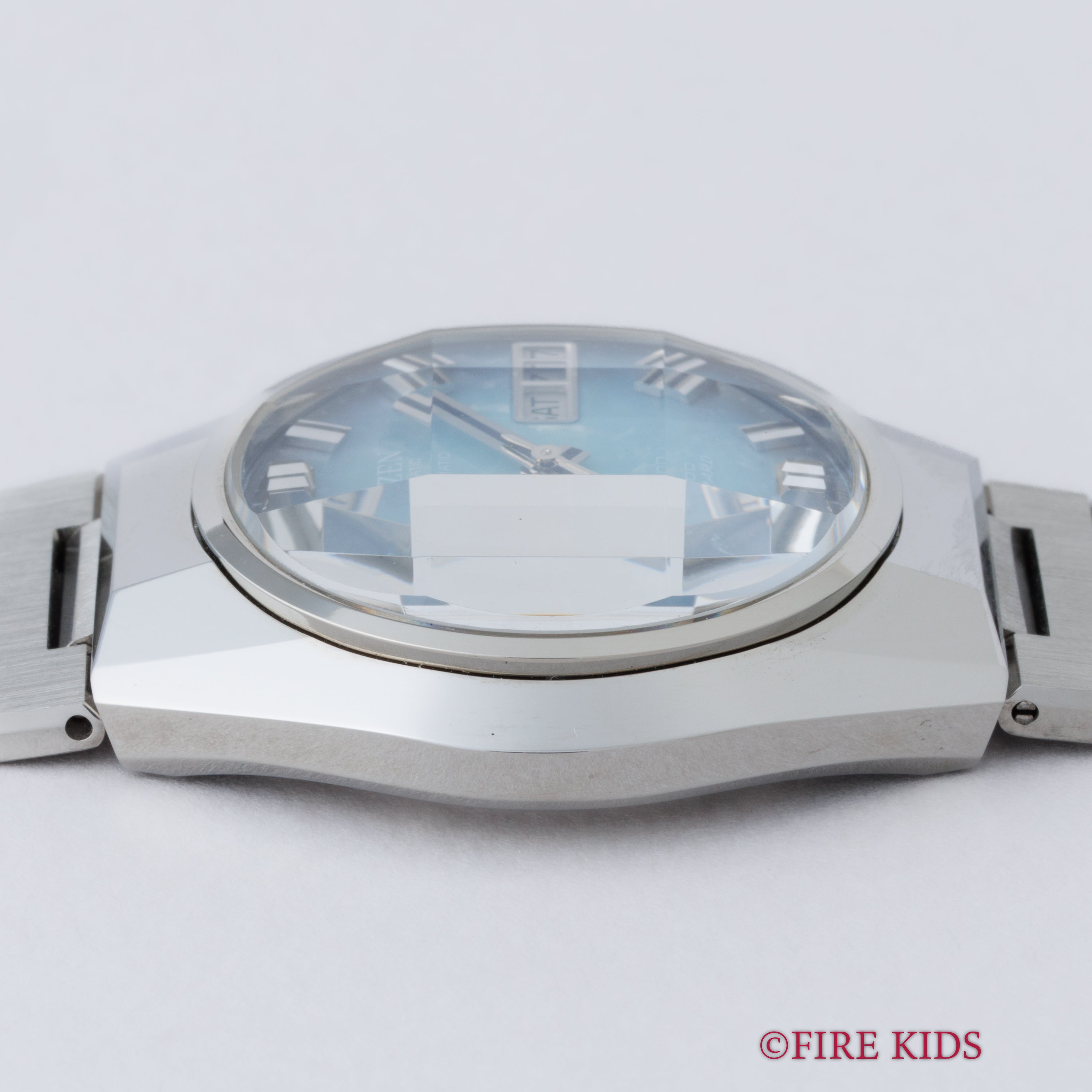 シチズン レオパール 1974年製 カットガラス グラデーションダイヤル タグ付き