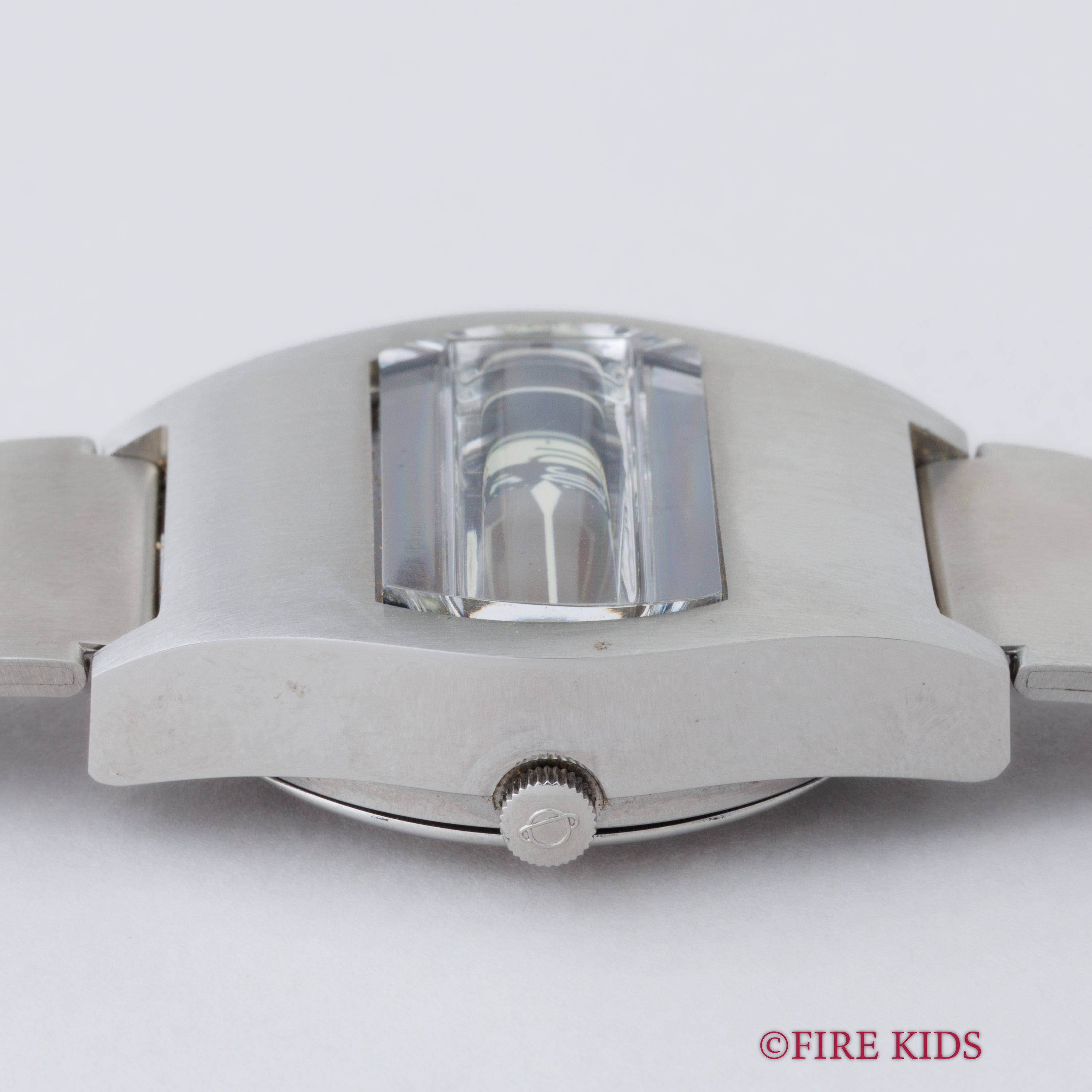 エニカ ジャンピングアワー ブラウンダイヤル 自動巻き NOS 1970年代 アナデジ