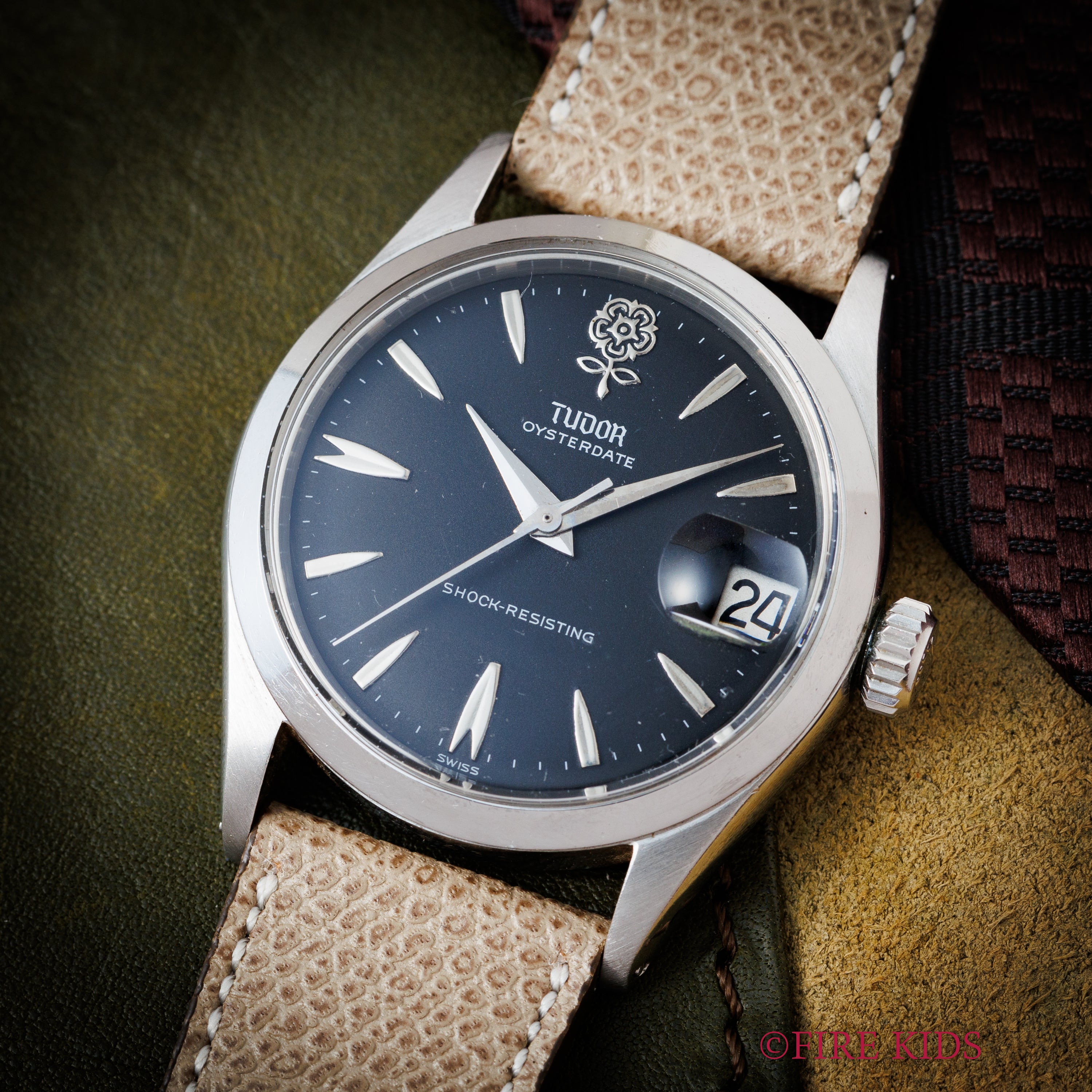 チューダー デカバラ オイスターデイト 1960年代製 Ref.7974 ブラックリダンダイヤル