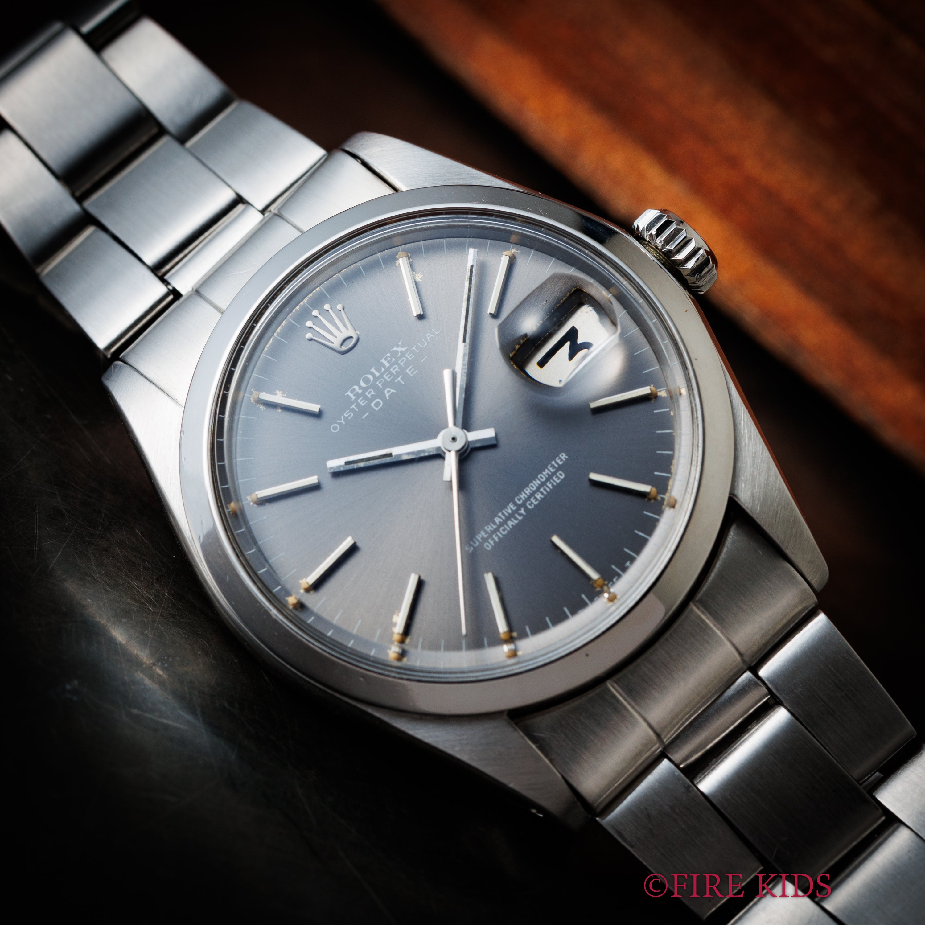 ロレックス 1970年製 オイスターパーペチュアルデイト Ref.1500 グレーダイヤル 純正巻きブレス