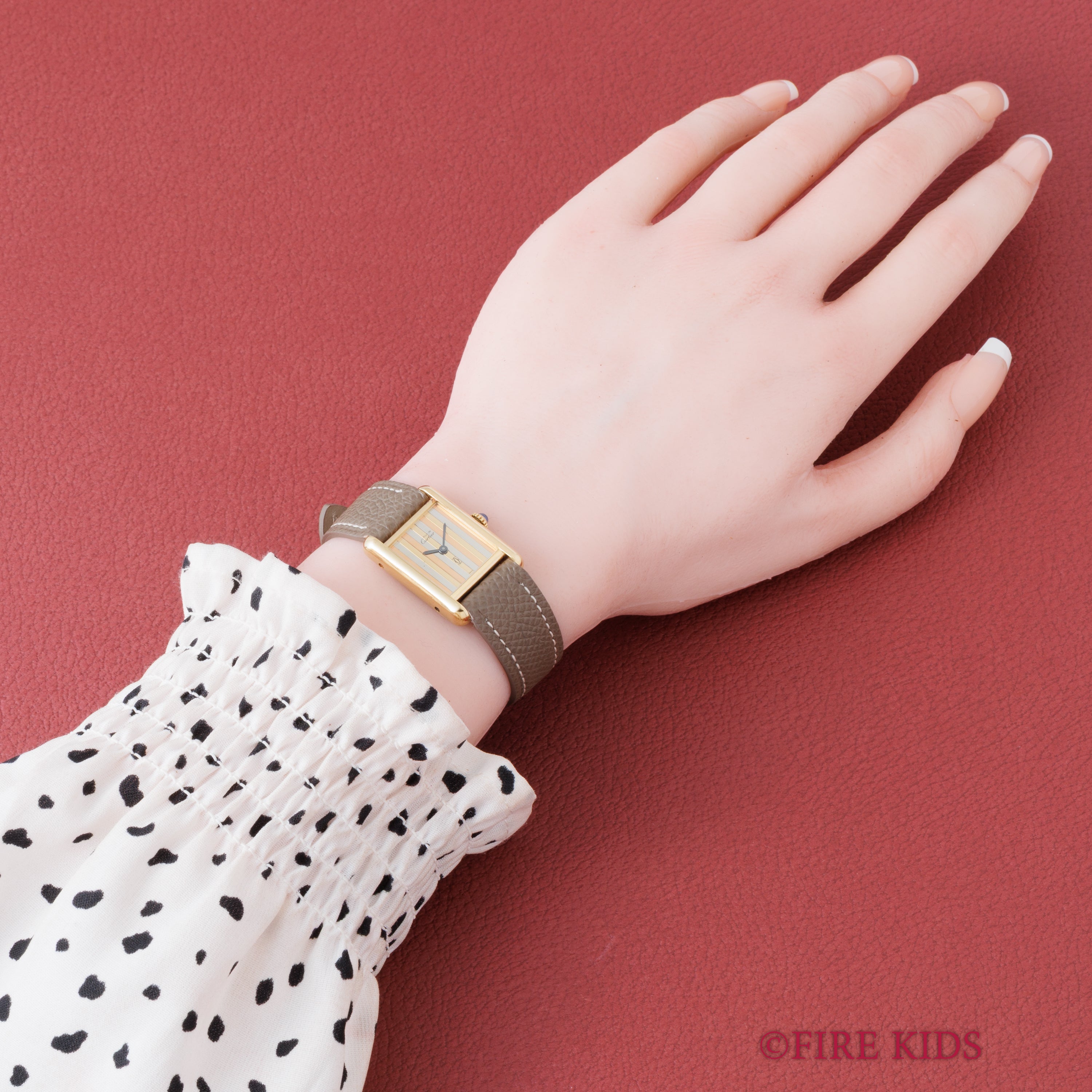 カルティエ マストタンク トリニティダイヤル SMサイズ 1980年代製 手巻 純正尾錠、内箱、冊子付