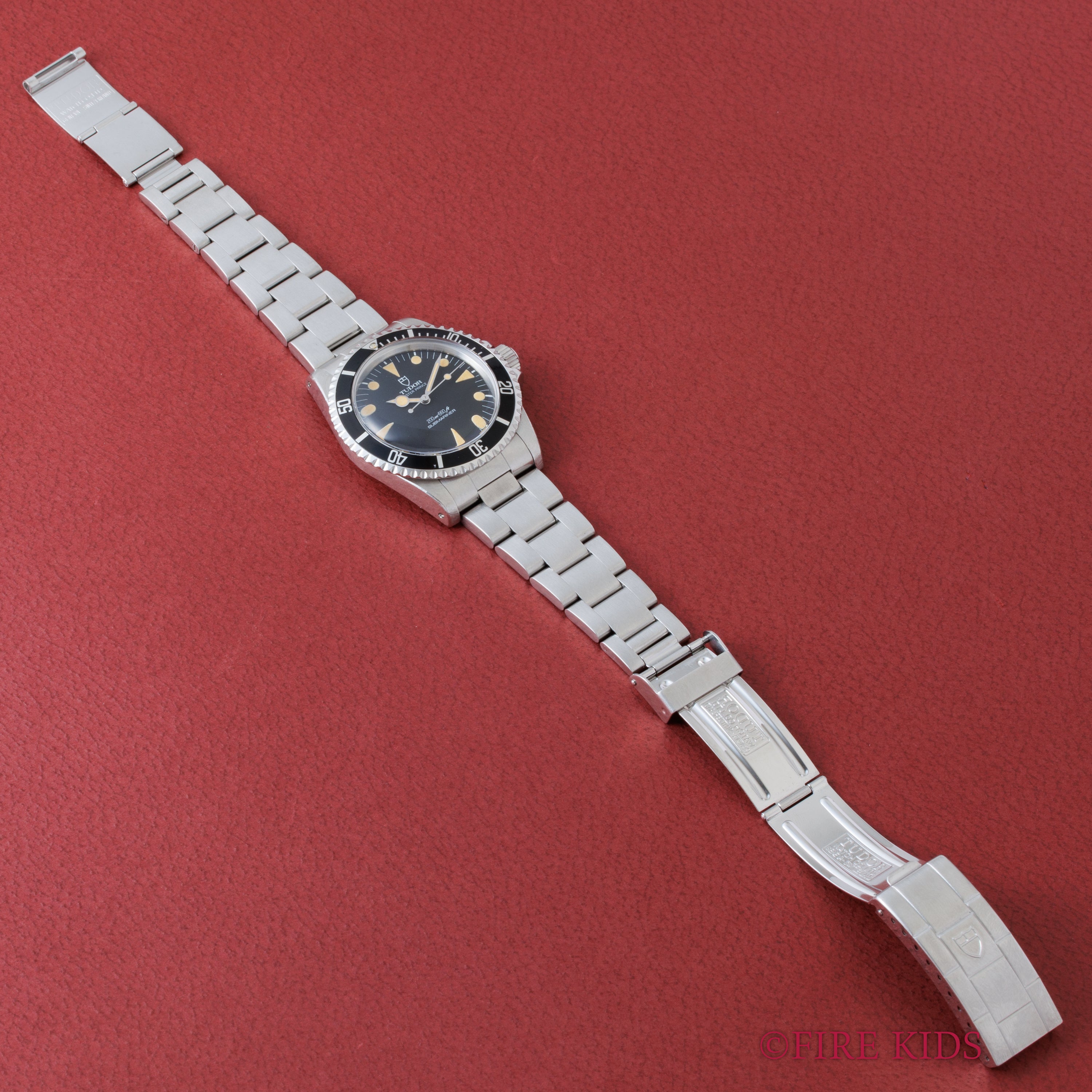 チューダー サブマリーナー ノンデイト 1984年製 ロリポップ ドーム風防 Ref.9401/0 オールトリチウム