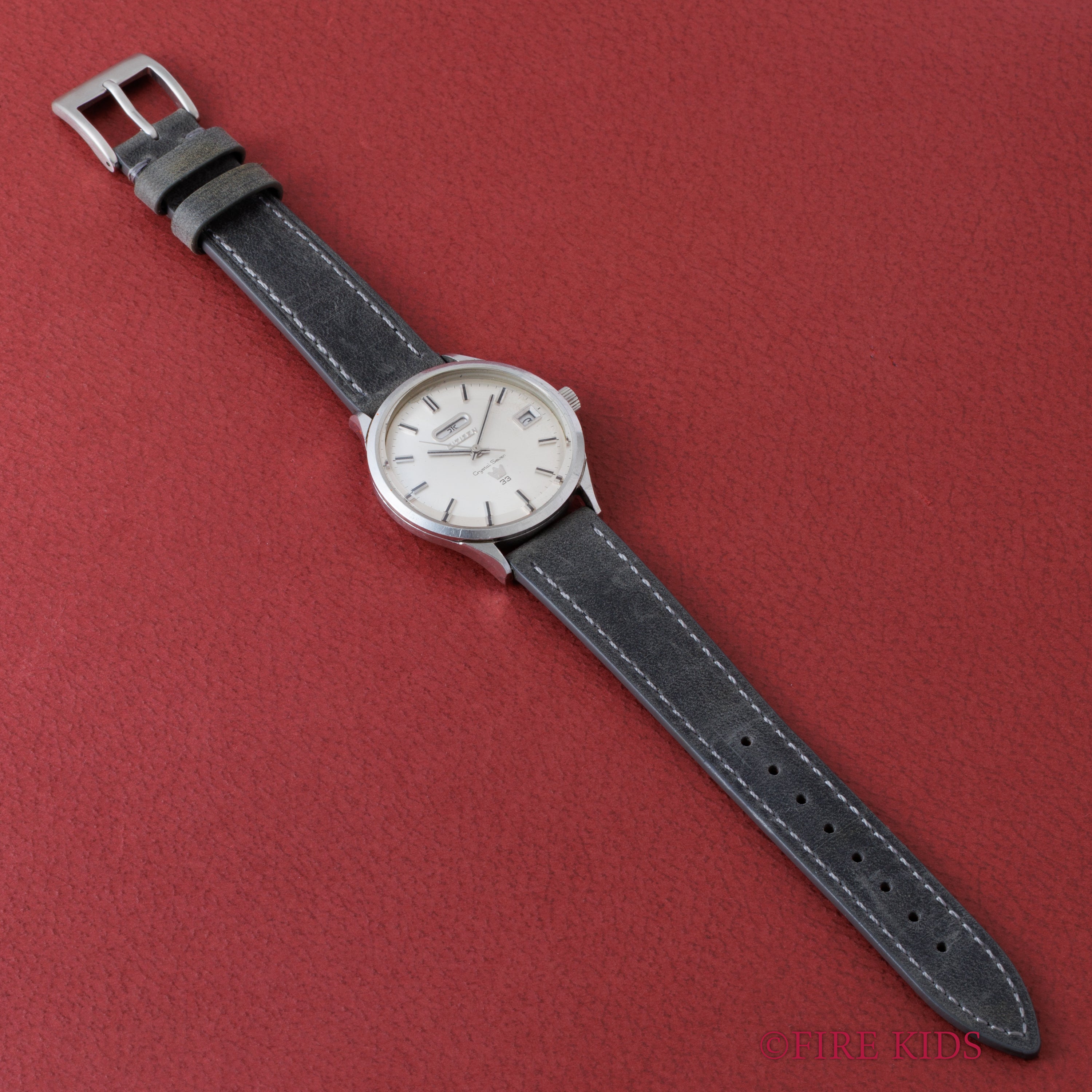 シチズン クリスタルセブン 1967年製 33石 Ref.51401-Y 自動巻き デイデイト