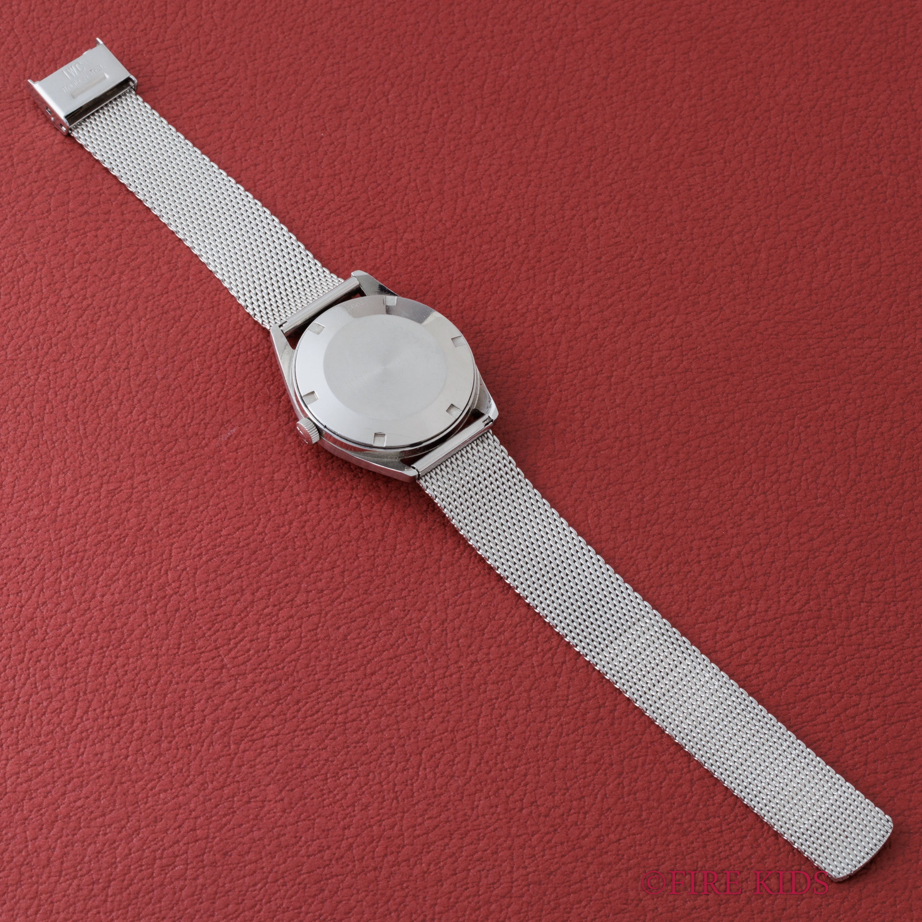 IWC ラウンド 1970年製（昭和45年製） Cal.89 手巻き オールドインター R810 純正メッシュブレス付