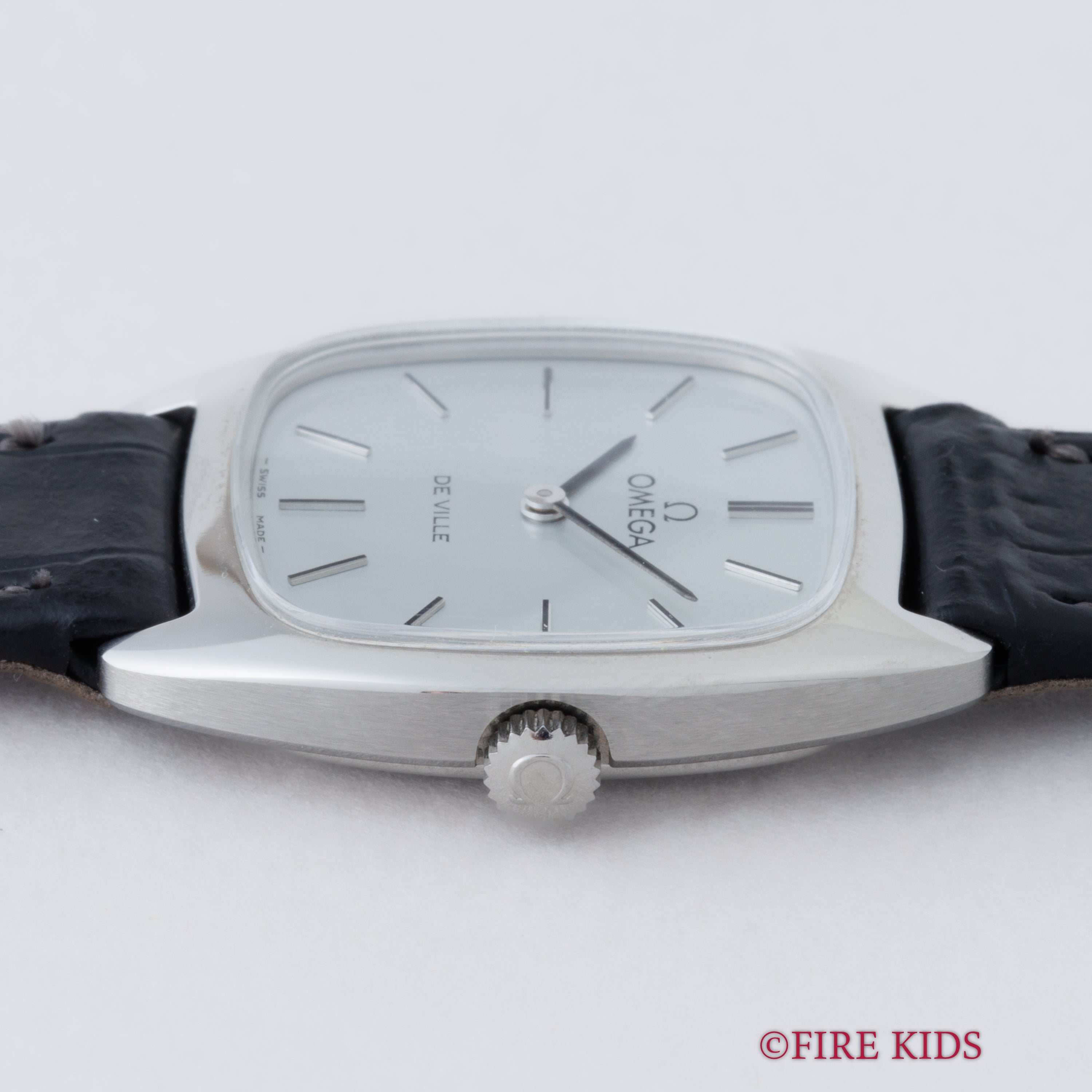 オメガ Ref.511 0531 デヴィル ボーイズサイズ 1978年製 手巻き 箱、純正尾錠付き