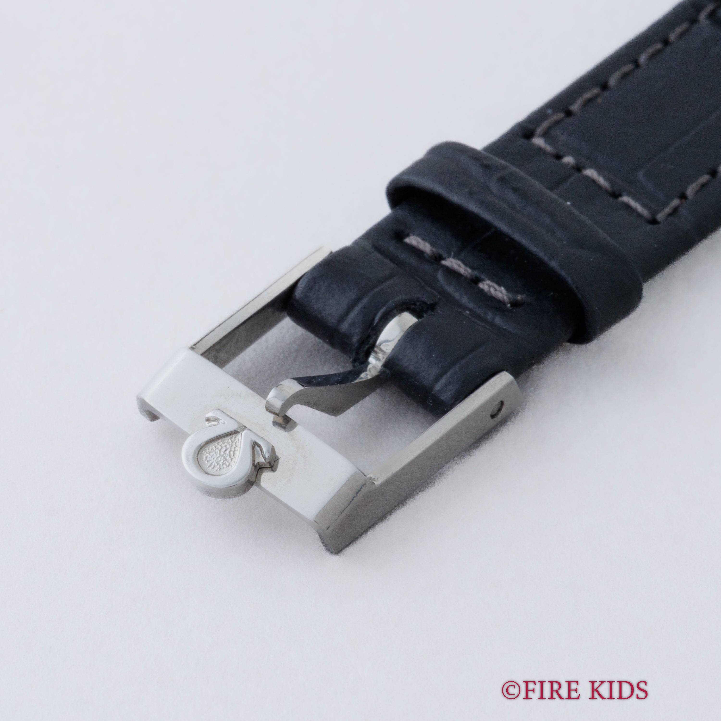 オメガ Ref.511 0531 デヴィル ボーイズサイズ 1978年製 手巻き 箱、純正尾錠付き