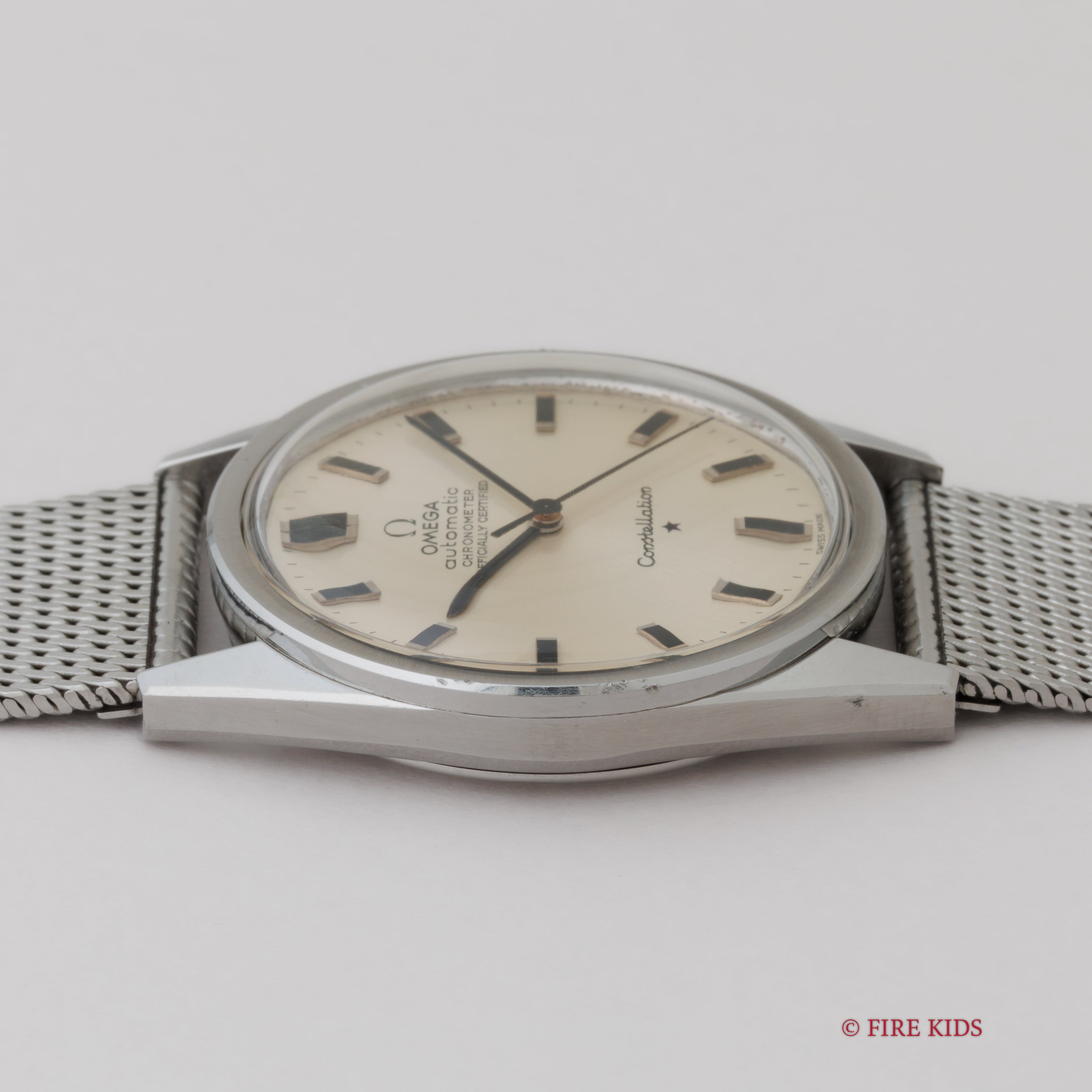 オメガ コンステレーション 1968年製 薄型ノンデイト自動巻クロノメーター Cal.712