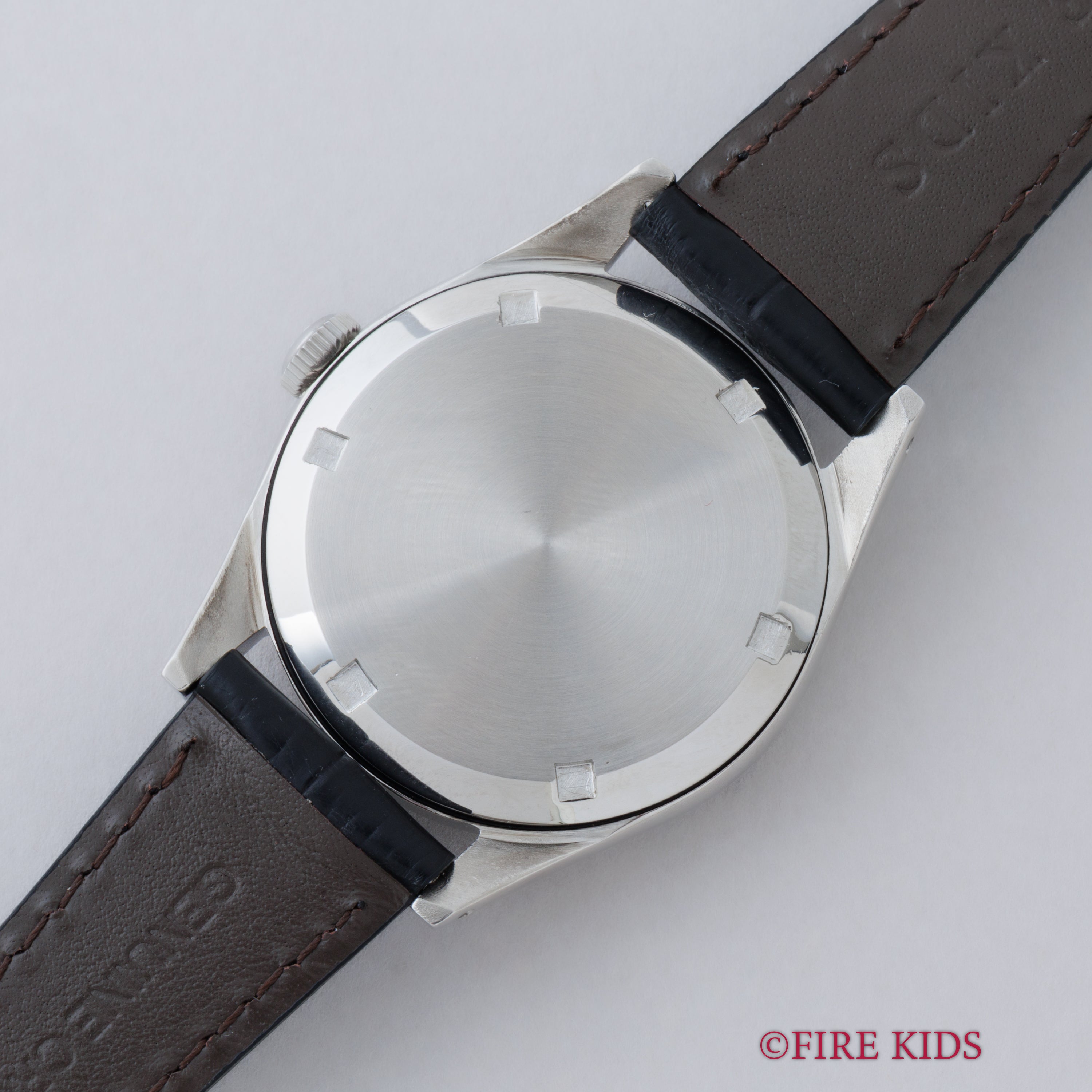 オメガ 30mmキャリバー 1950年製（昭和25年製）手巻 Cal.283 Ref.2537-10 グレーツートンダイヤル