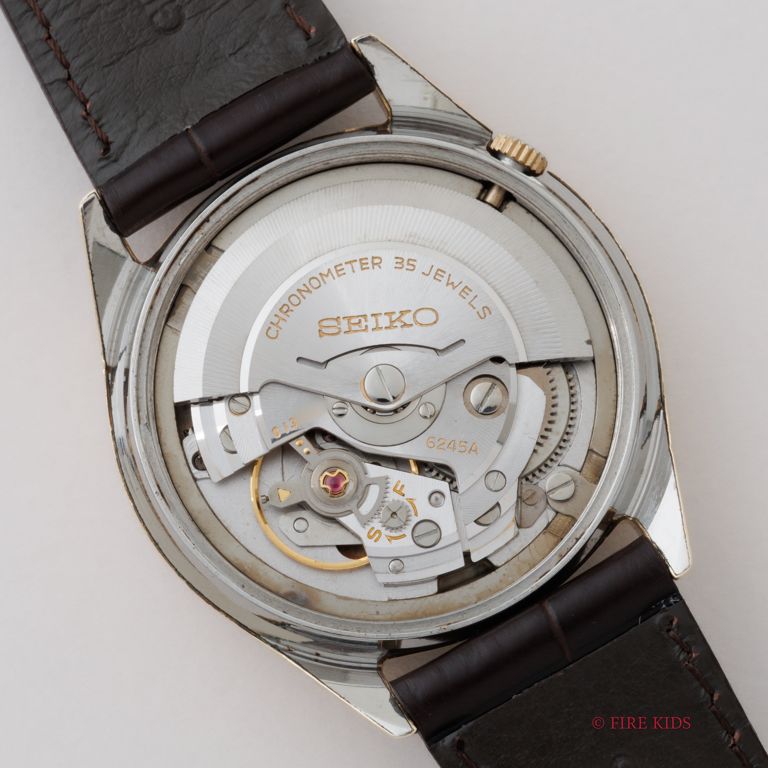 セイコーマチック クロノメーター 1966年製 金張り 獅子メダリオン Ref.6245-8000