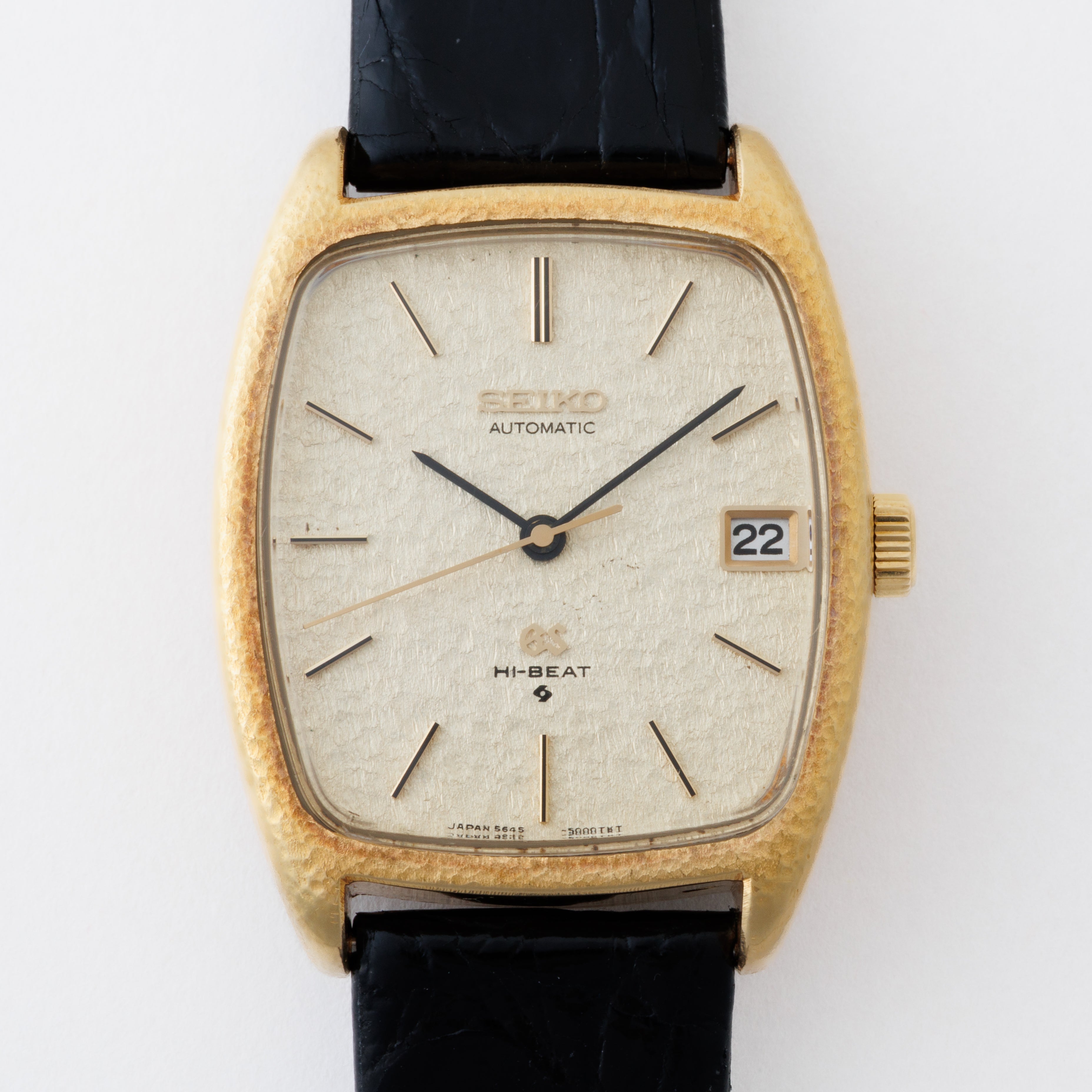 SEIKO 56GS 18金無垢トノーケース Ref.5645-5000 1973年製 自動巻きハイビート 槌目仕上げ