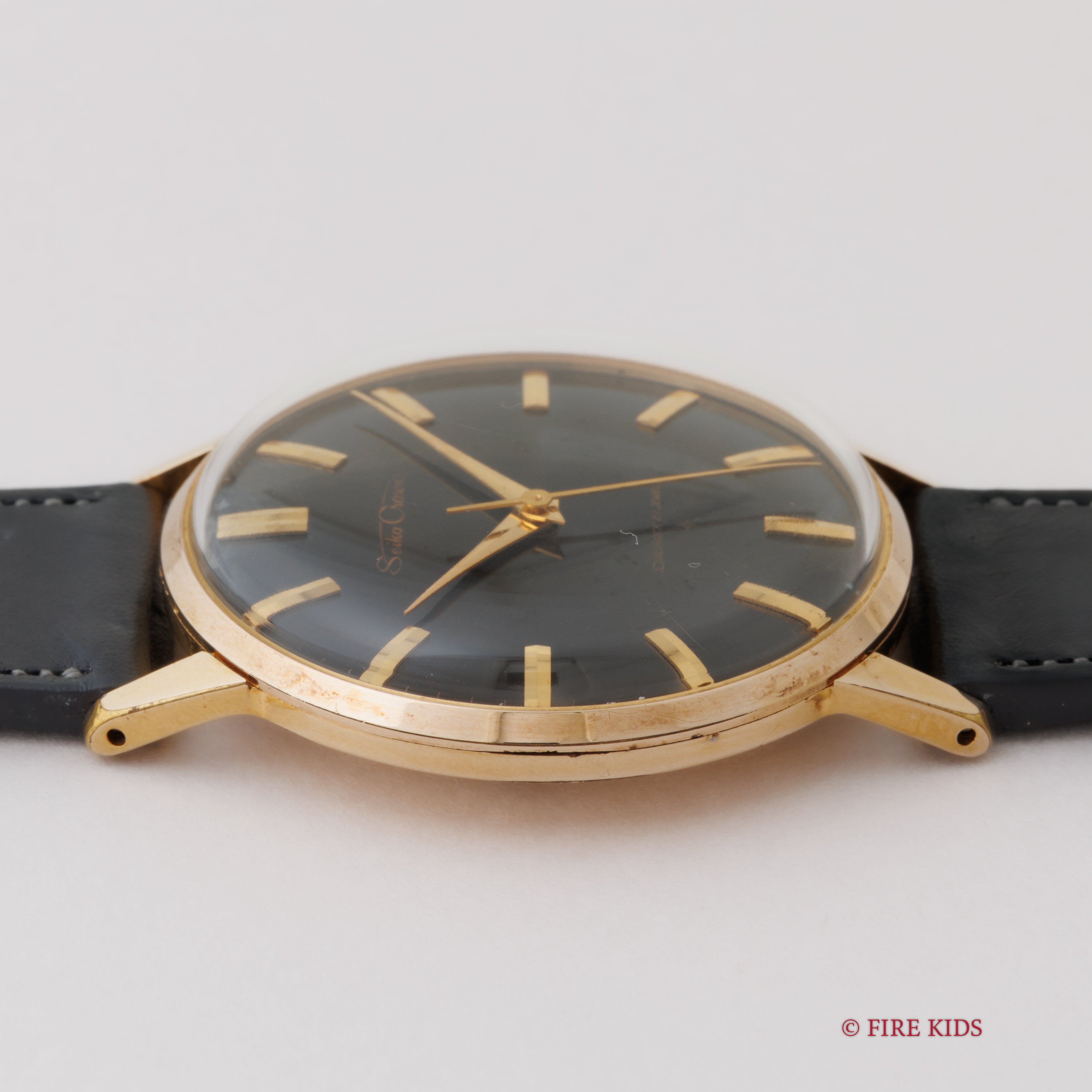 【希少インデックス・OH済】 SEIKO クラウン 黒文字盤 1964年製 希少インデックス・OH済】 SEIKO クラウン 黒文字盤 1964年製