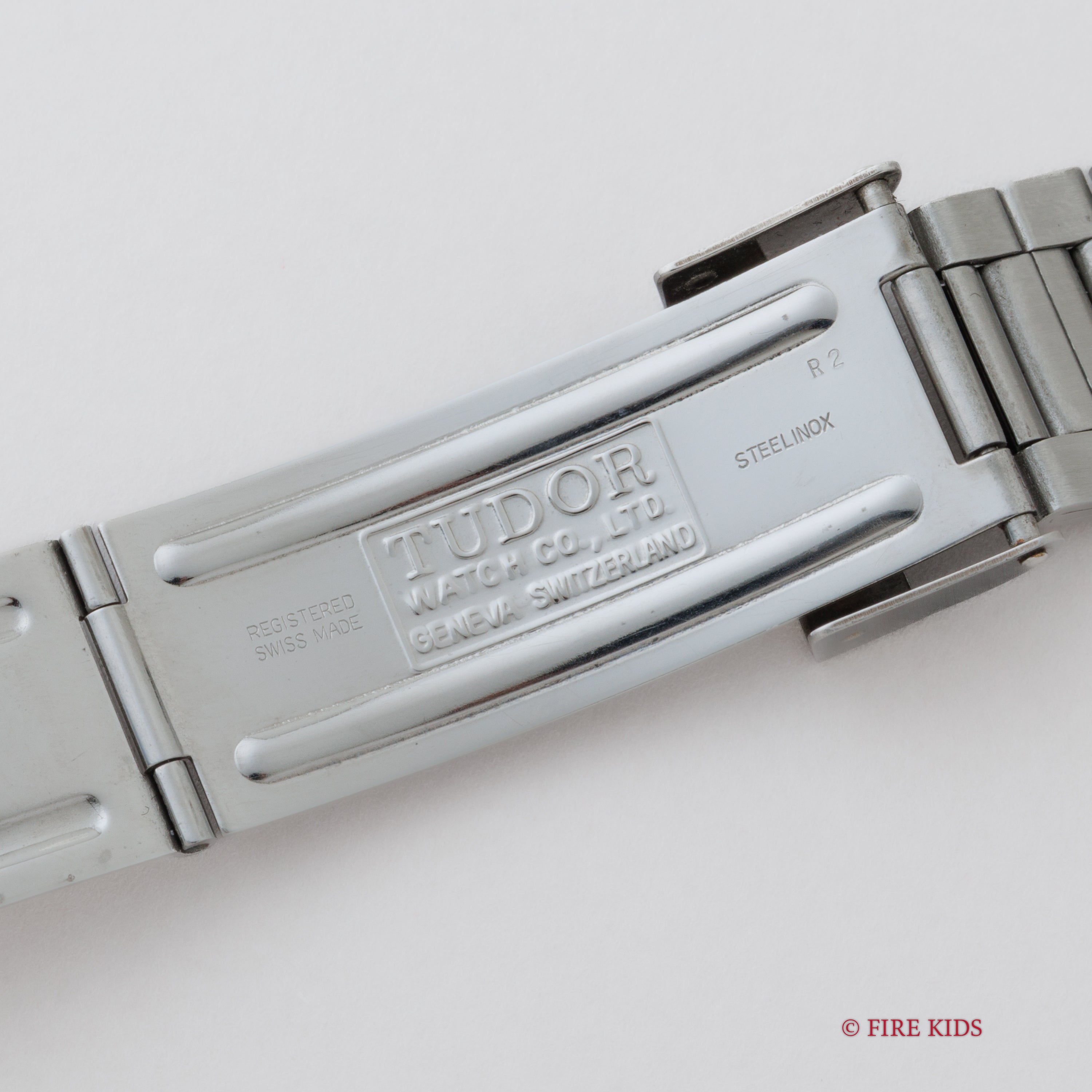 チューダー サブマリーナー 自動巻き Ref.75090 ブルー 1993年製 ミッドサイズダイバー ギャラ、箱付き